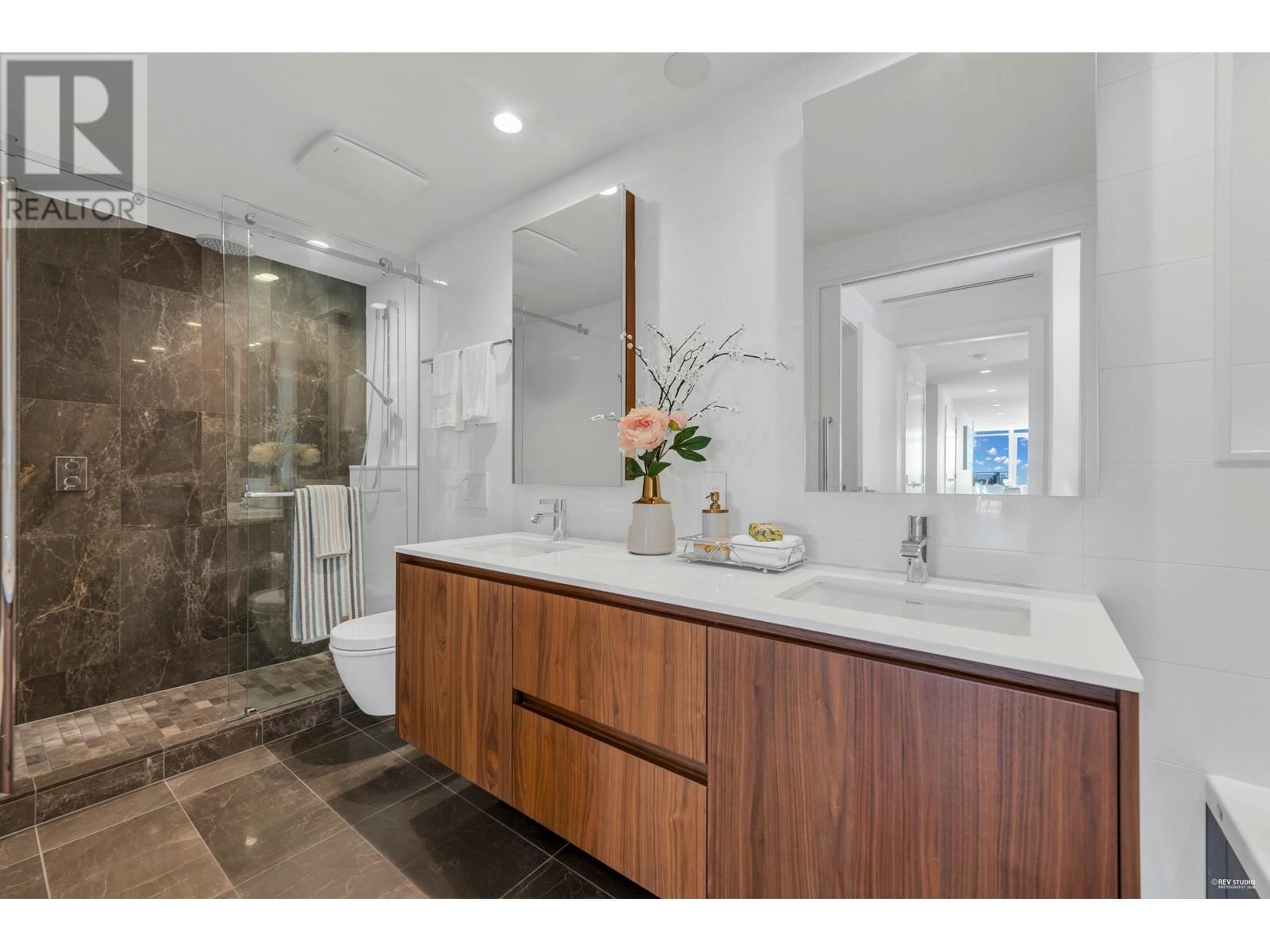 Listing Picture 26 of 39 : 703 389 W 59TH AVENUE, Vancouver / 溫哥華 - 魯藝地產 Yvonne Lu Group - MLS Medallion Club Member