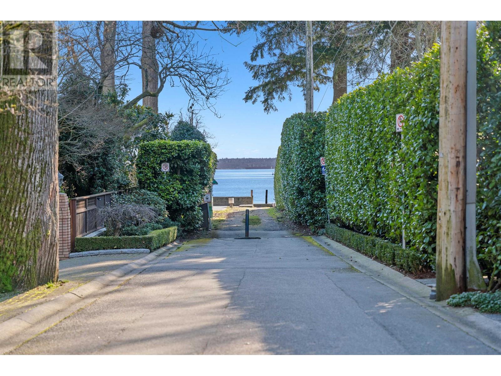 4215 Evergreen Avenue, West Vancouver, British Columbia  V7V 1H2 - Photo 38 - R2954766