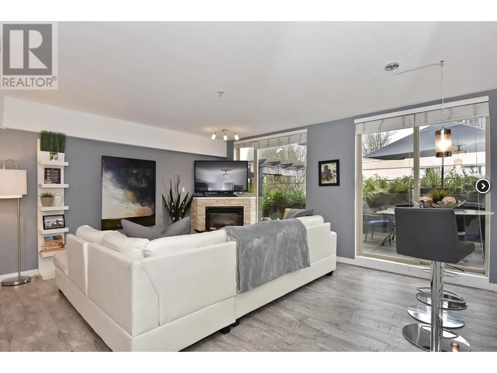 202 3089 Oak Street, Vancouver, British Columbia  V6H 2K8 - Photo 3 - R2969426
