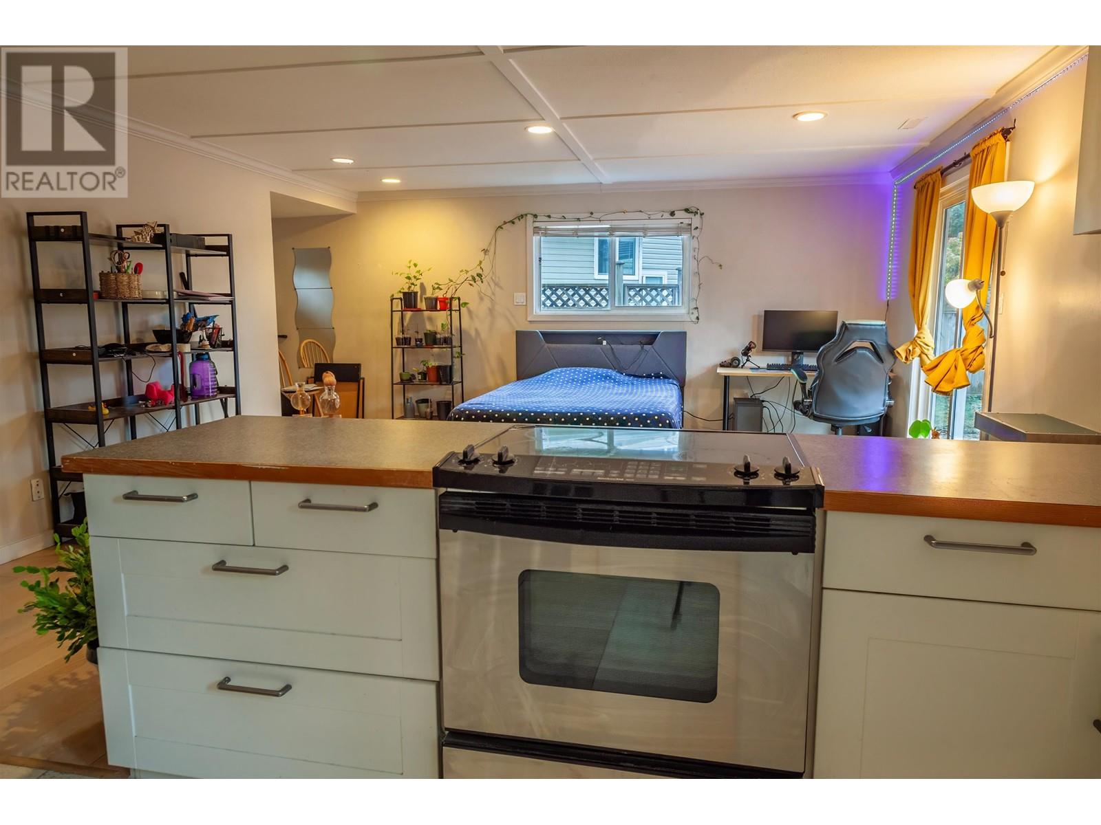 3151 Frey Place, Port Coquitlam, British Columbia  V3B 5X3 - Photo 16 - R2969316