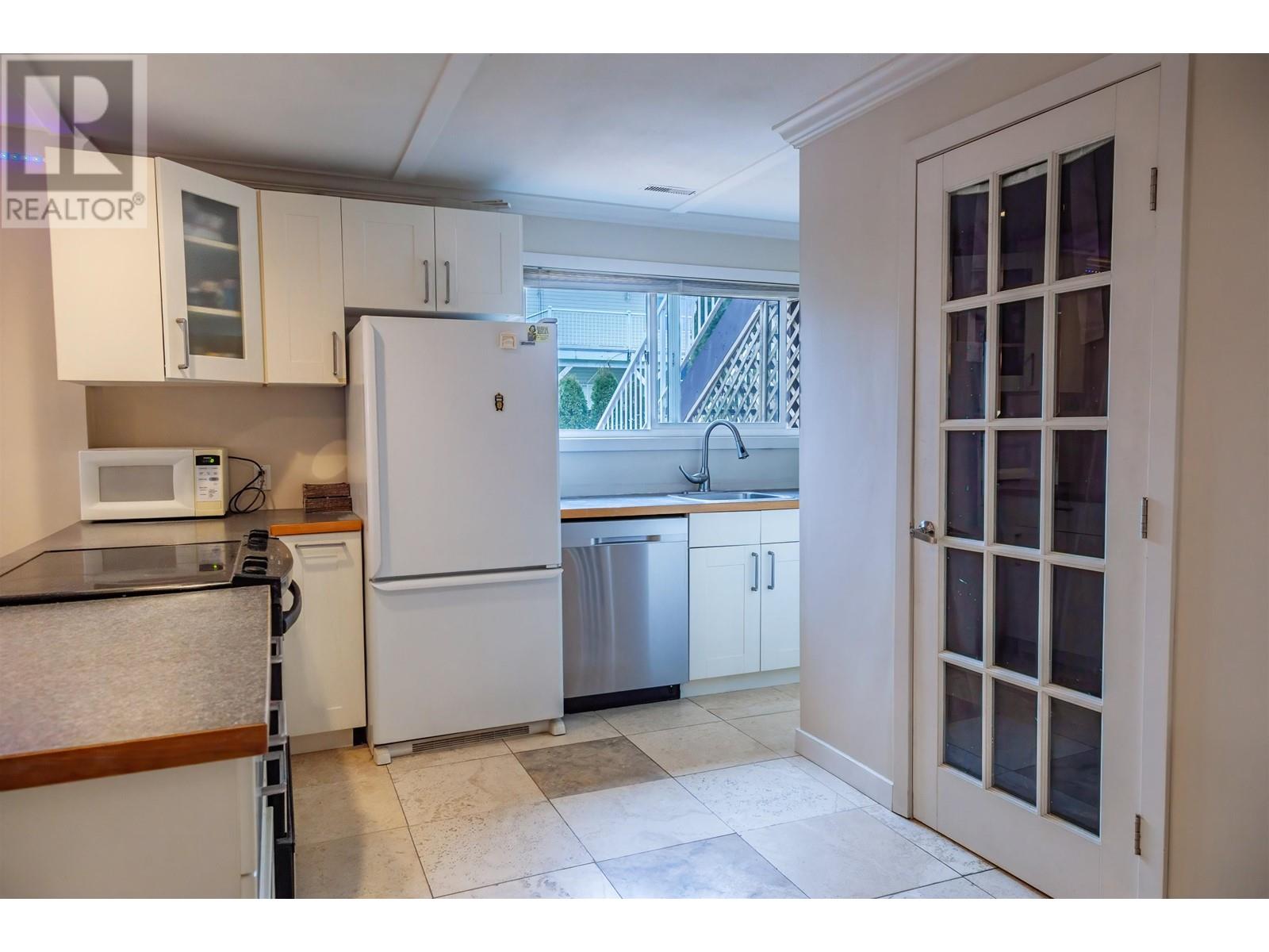 3151 Frey Place, Port Coquitlam, British Columbia  V3B 5X3 - Photo 17 - R2969316