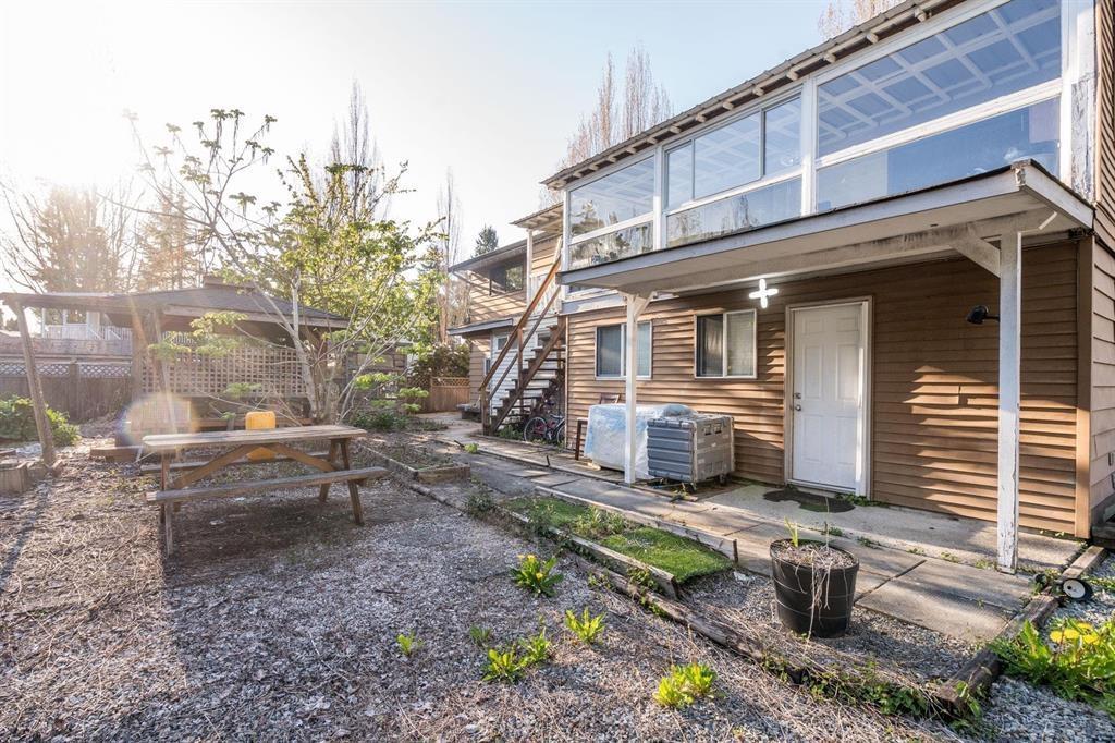 8980 146a Street, Surrey, British Columbia  V3R 7C2 - Photo 6 - R2964929
