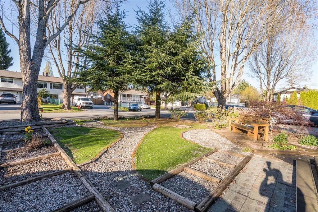 8980 146a Street, Surrey, British Columbia  V3R 7C2 - Photo 7 - R2964929