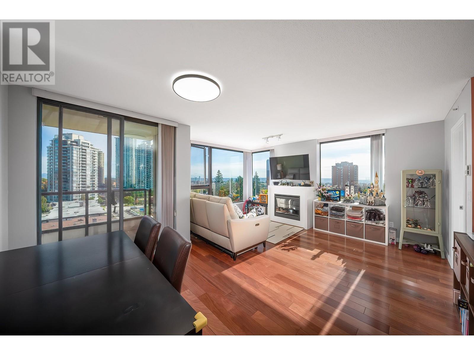 906 7063 HALL AVE, Burnaby