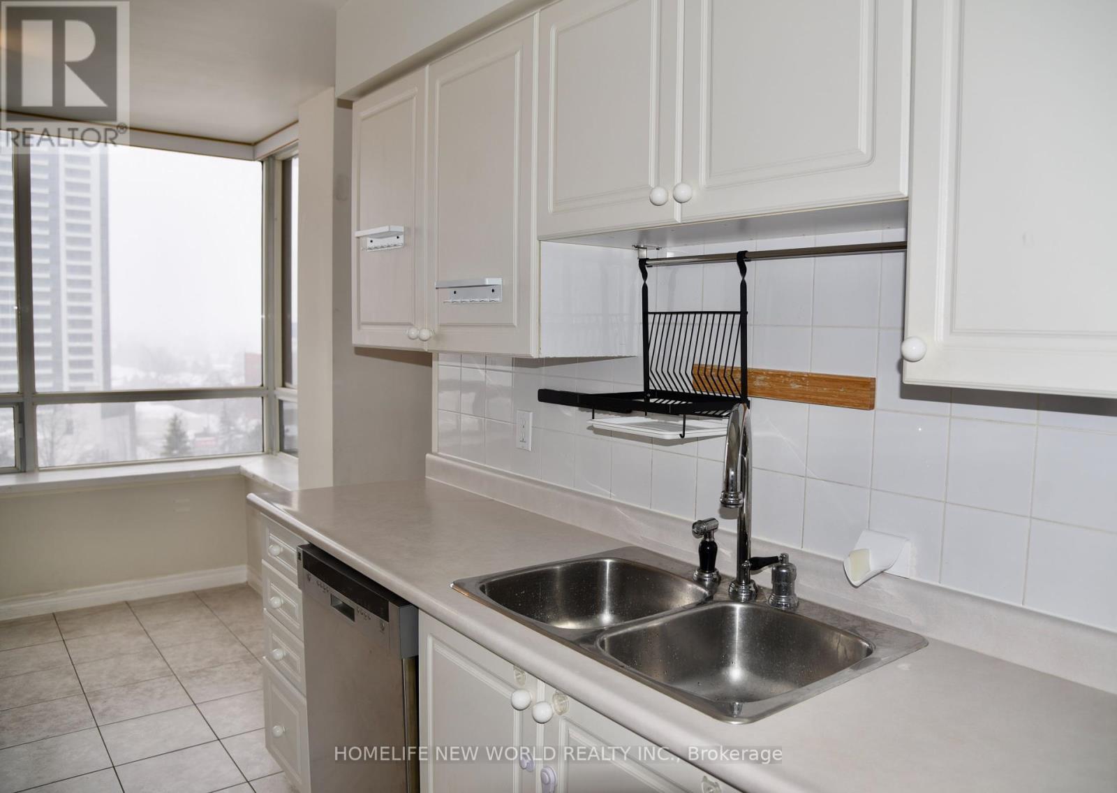 1116 - 88 Grandview Way, Toronto, Ontario  M2N 6V6 - Photo 6 - C11974871