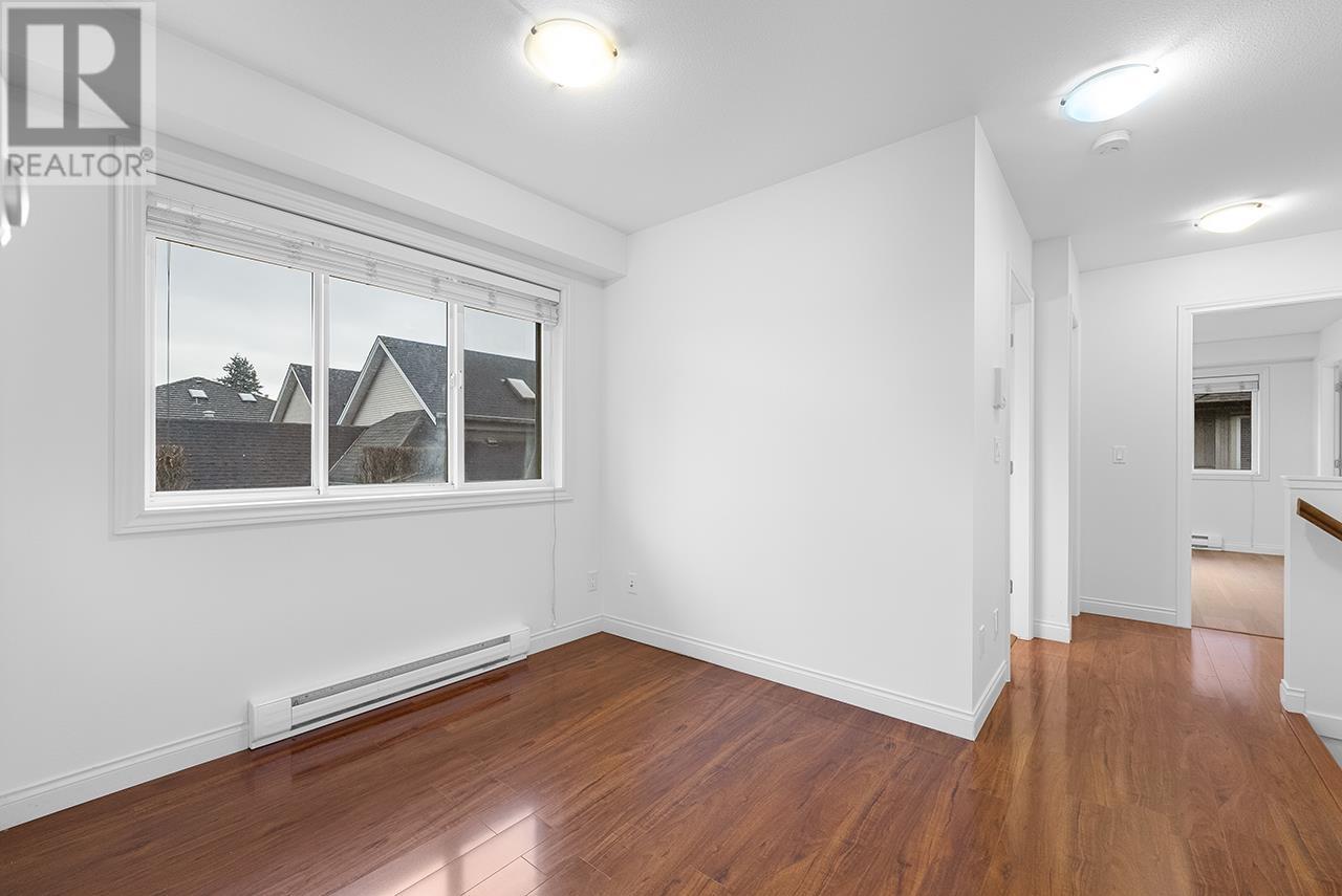 Listing Picture 9 of 27 : 1 8311 NO. 2 ROAD, Richmond / 烈治文 - 魯藝地產 Yvonne Lu Group - MLS Medallion Club Member