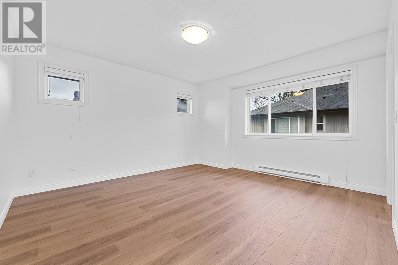 Listing Picture 14 of 27 : 1 8311 NO. 2 ROAD, Richmond / 烈治文 - 魯藝地產 Yvonne Lu Group - MLS Medallion Club Member