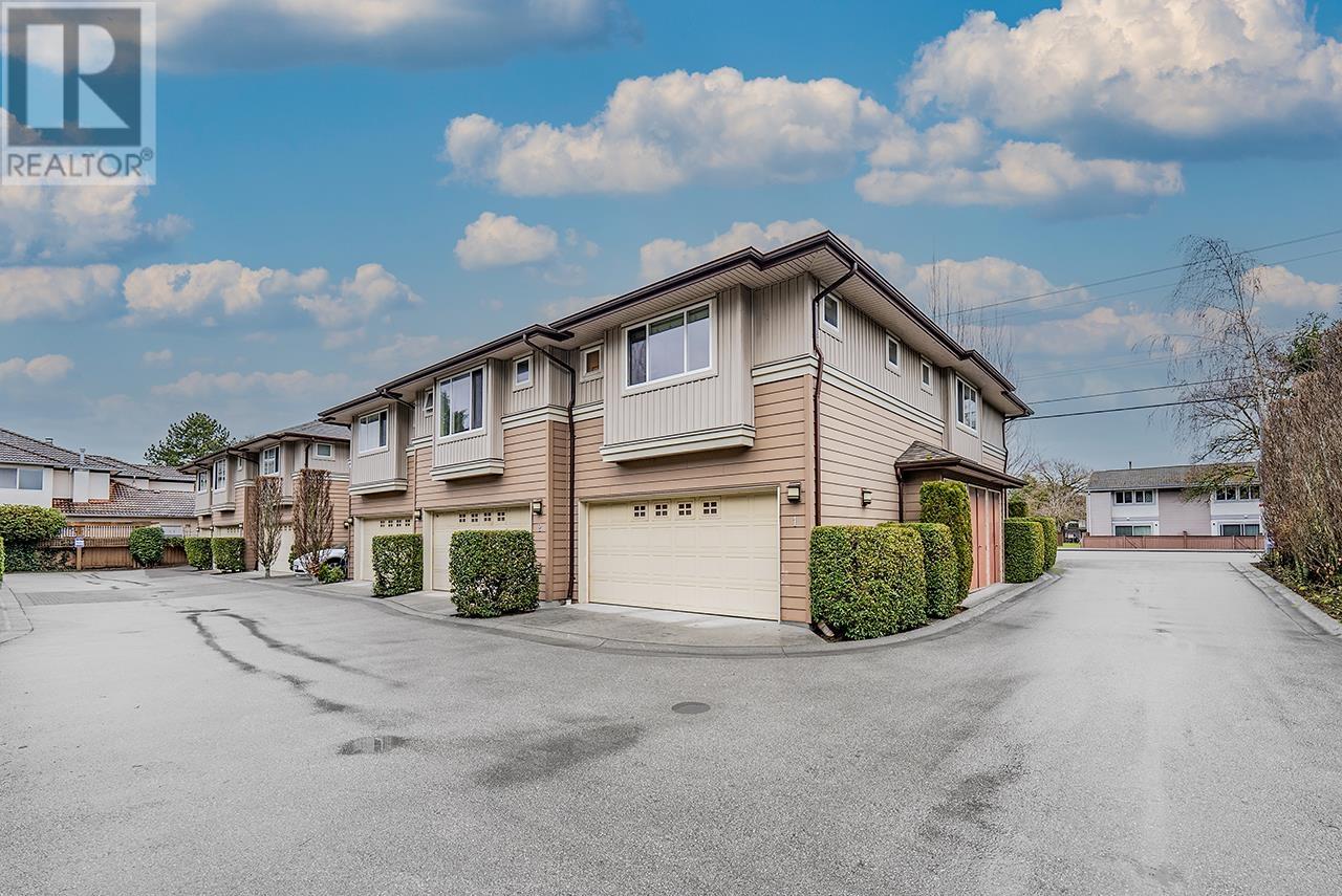 Listing Picture 2 of 27 : 1 8311 NO. 2 ROAD, Richmond / 烈治文 - 魯藝地產 Yvonne Lu Group - MLS Medallion Club Member