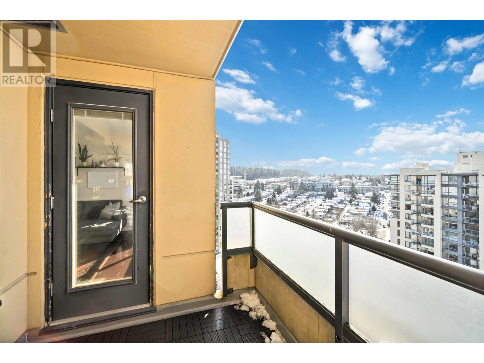 Listing Picture 18 of 27 : 1903 5288 MELBOURNE STREET, Vancouver / 溫哥華 - 魯藝地產 Yvonne Lu Group - MLS Medallion Club Member