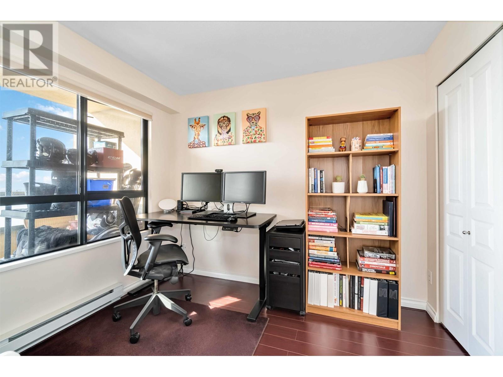 Listing Picture 13 of 27 : 1903 5288 MELBOURNE STREET, Vancouver / 溫哥華 - 魯藝地產 Yvonne Lu Group - MLS Medallion Club Member