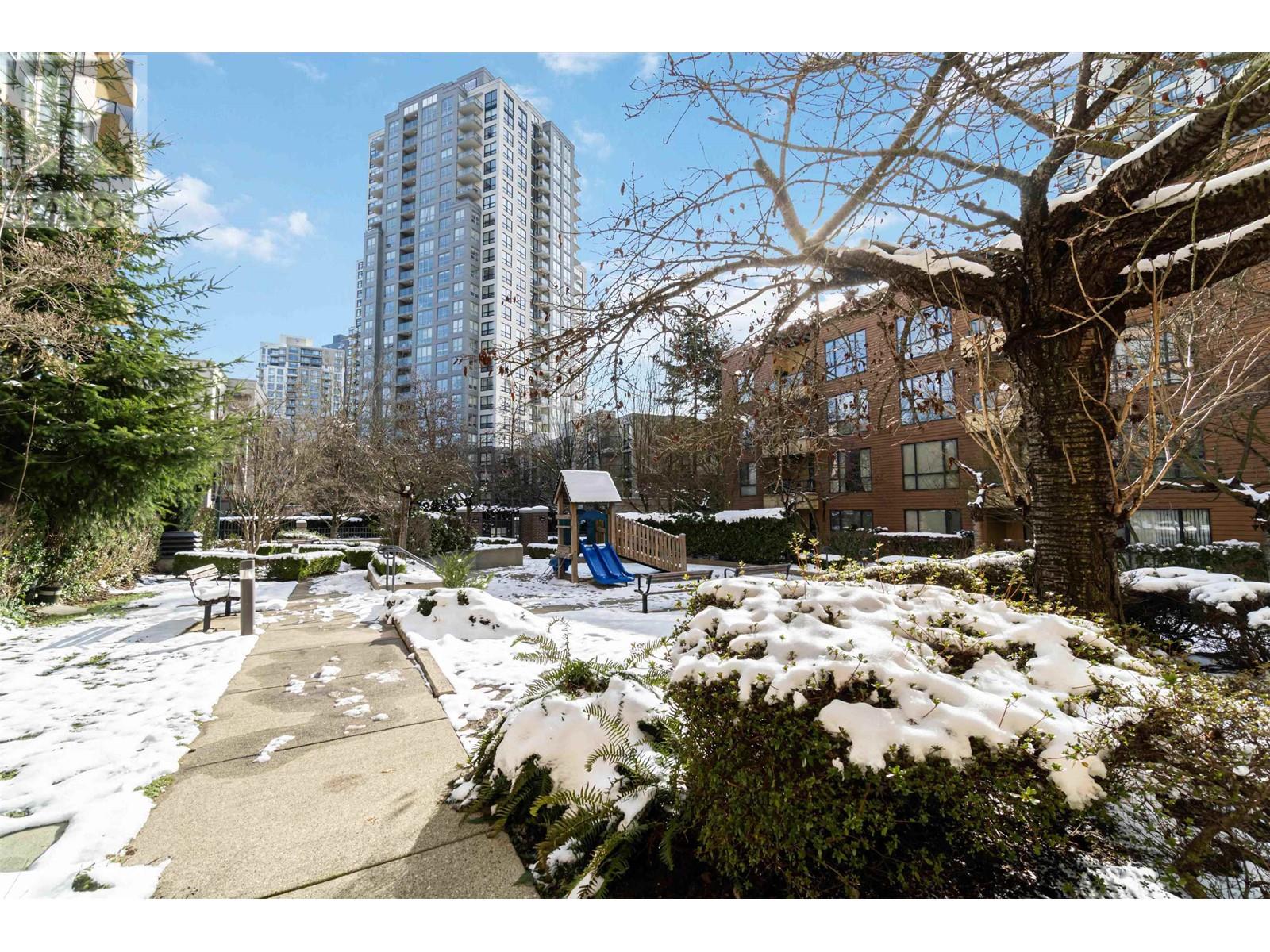 Listing Picture 24 of 27 : 1903 5288 MELBOURNE STREET, Vancouver / 溫哥華 - 魯藝地產 Yvonne Lu Group - MLS Medallion Club Member