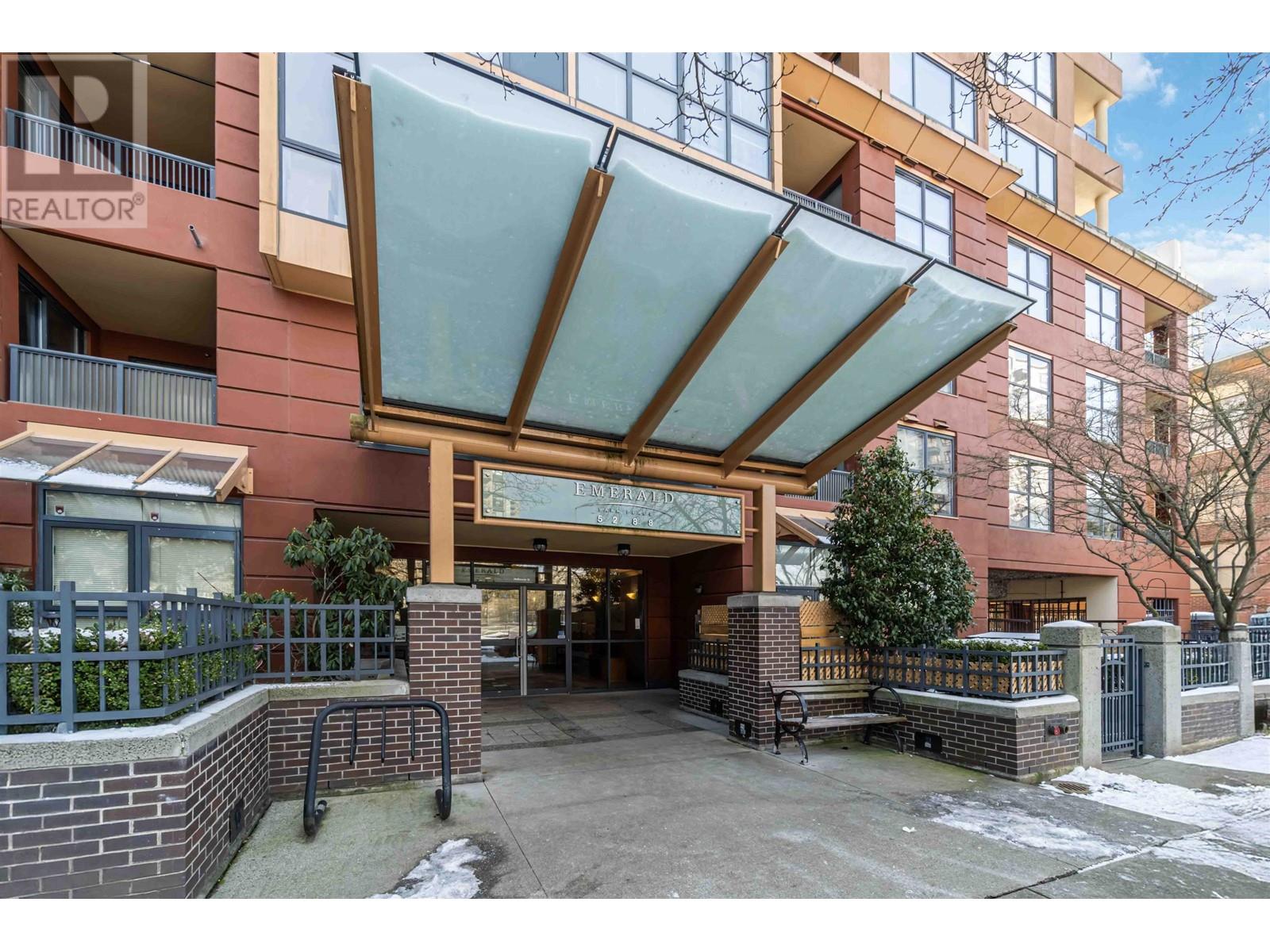 Listing Picture 23 of 27 : 1903 5288 MELBOURNE STREET, Vancouver / 溫哥華 - 魯藝地產 Yvonne Lu Group - MLS Medallion Club Member