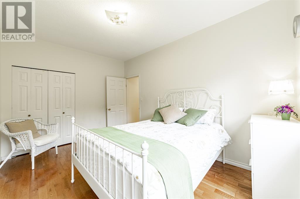 5843 Carson Street, Burnaby, British Columbia  V5J 2Z7 - Photo 18 - R2969508