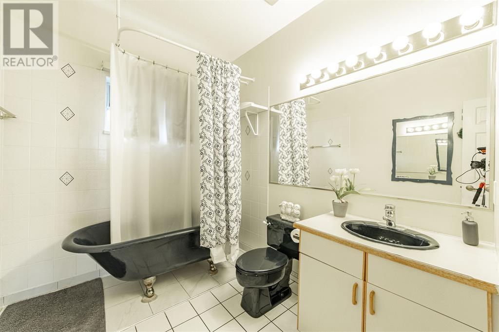 5843 Carson Street, Burnaby, British Columbia  V5J 2Z7 - Photo 16 - R2969508