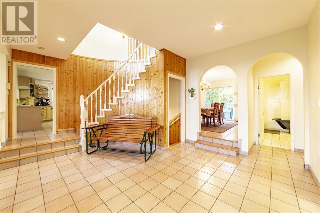 5843 Carson Street, Burnaby, British Columbia  V5J 2Z7 - Photo 12 - R2969508