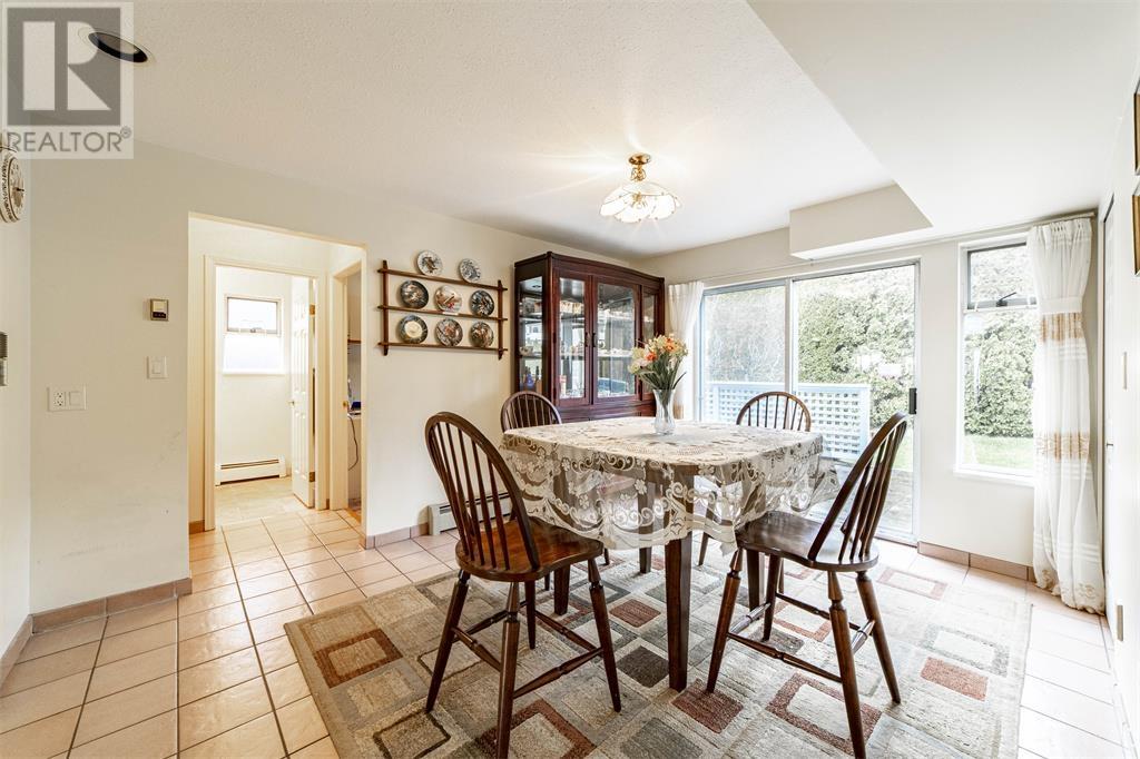 5843 Carson Street, Burnaby, British Columbia  V5J 2Z7 - Photo 8 - R2969508
