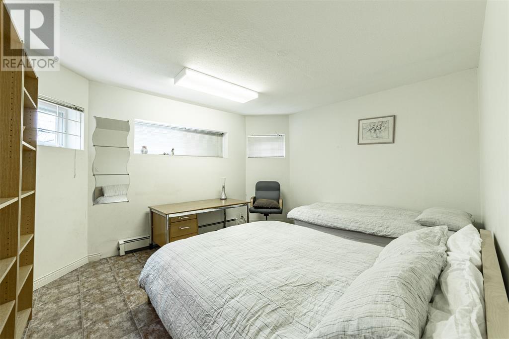 5843 Carson Street, Burnaby, British Columbia  V5J 2Z7 - Photo 35 - R2969508