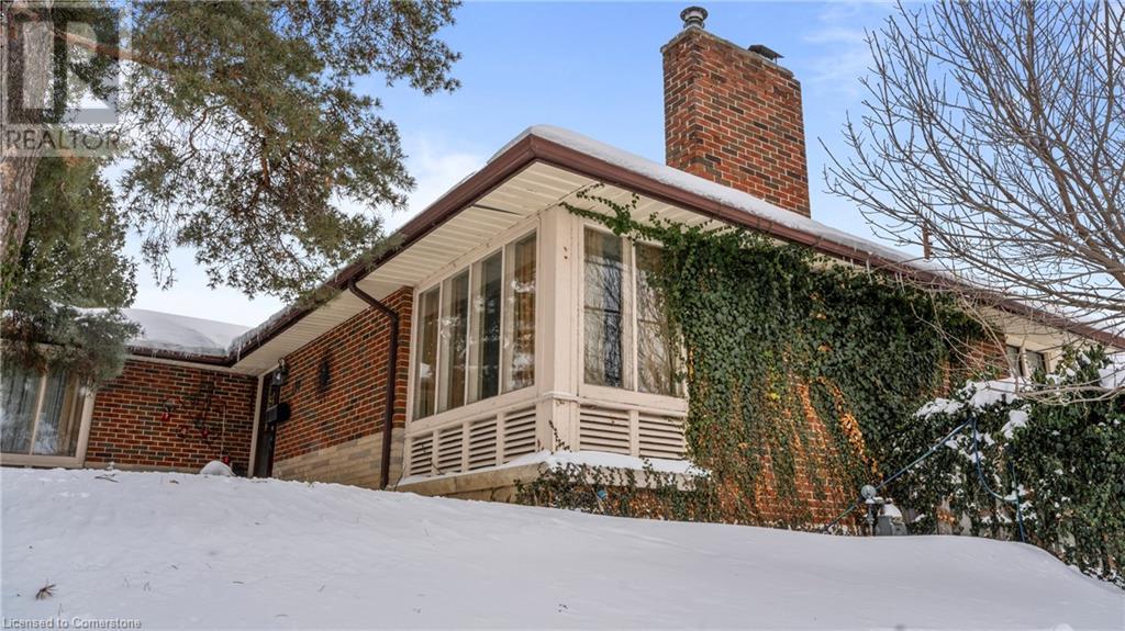 Property at 190 ERINDALE Avenue image 5