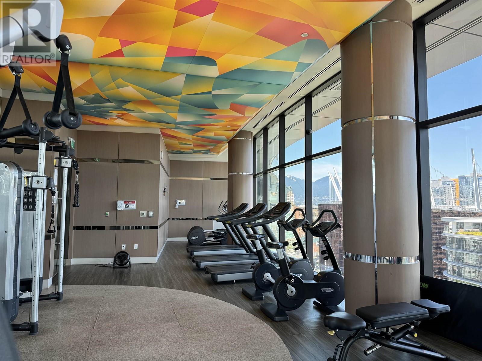 Listing Picture 6 of 20 : 1755 38 SMITHE STREET, Vancouver / 溫哥華 - 魯藝地產 Yvonne Lu Group - MLS Medallion Club Member