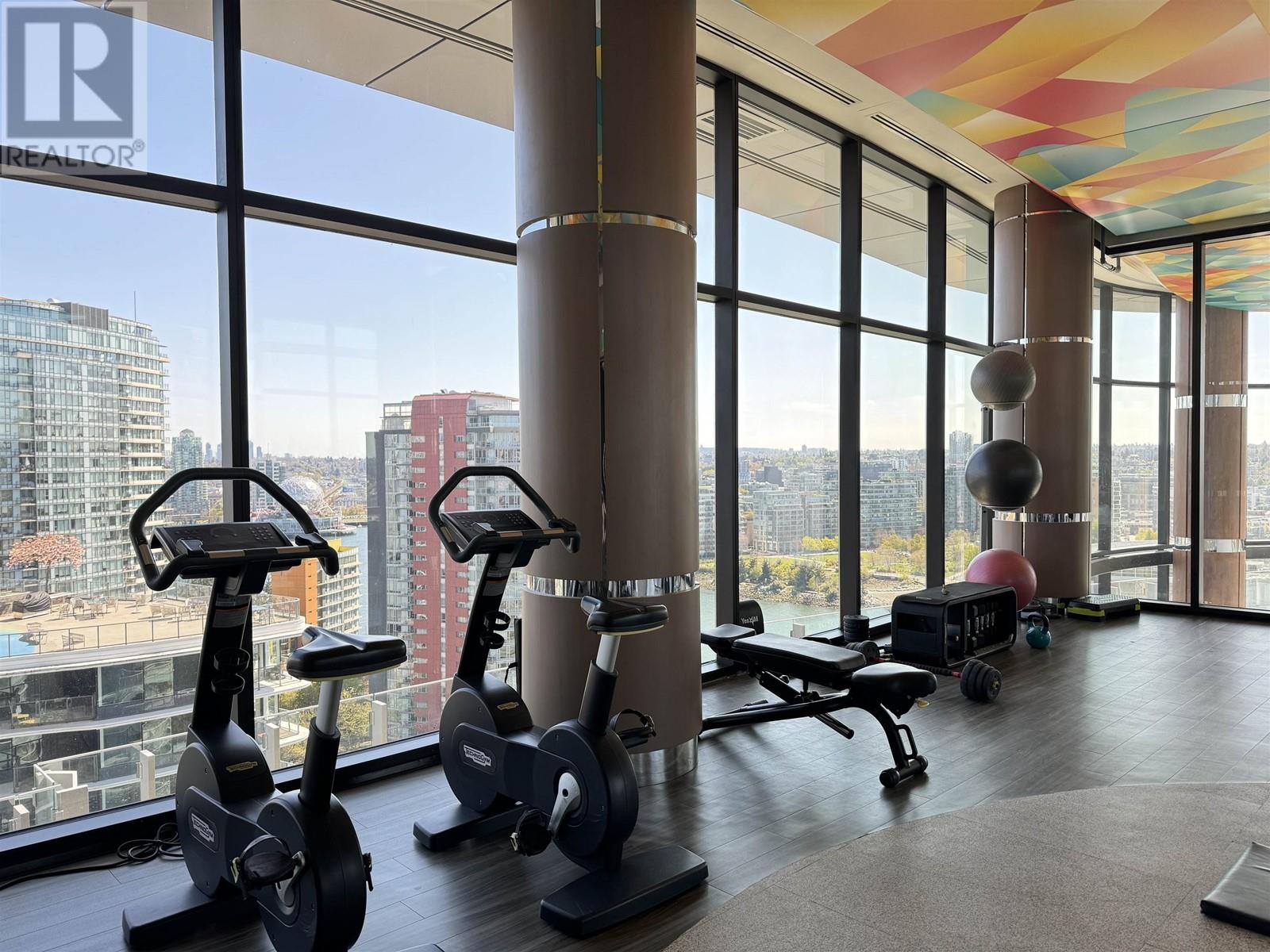 Listing Picture 7 of 20 : 1755 38 SMITHE STREET, Vancouver / 溫哥華 - 魯藝地產 Yvonne Lu Group - MLS Medallion Club Member