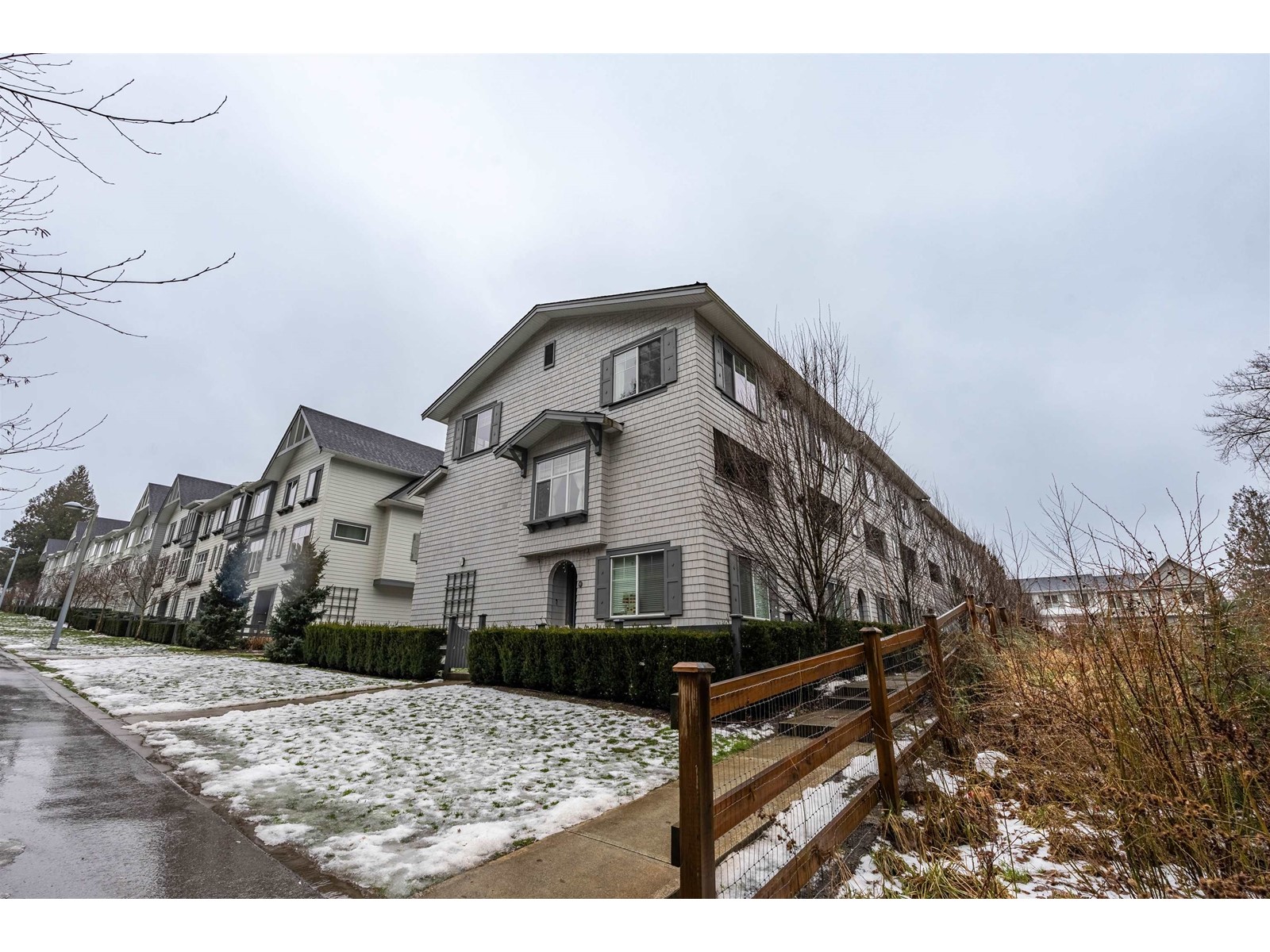 84 8168 136a Street, Surrey, British Columbia  V3W 2Z6 - Photo 4 - R2967376