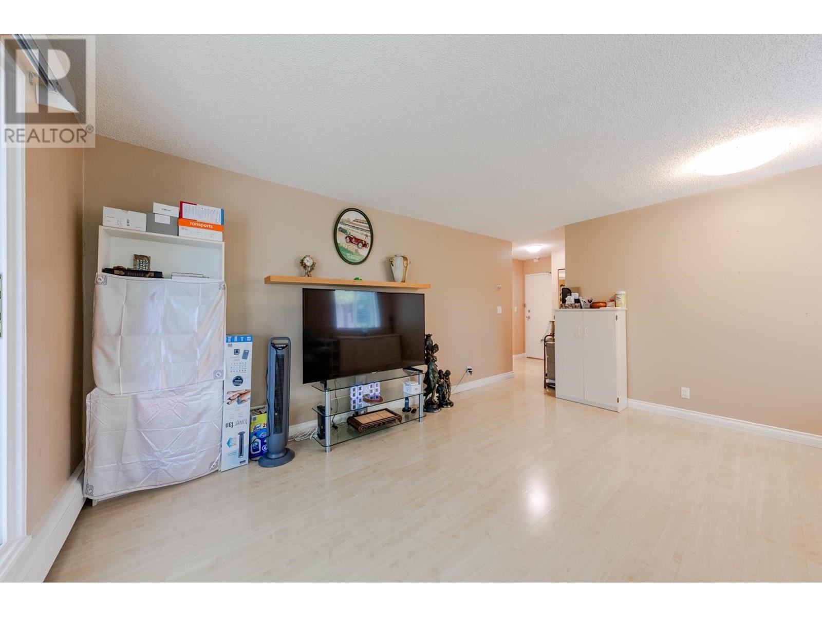 302 8870 Citation Drive, Richmond, British Columbia  V6Y 3A3 - Photo 11 - R2967573