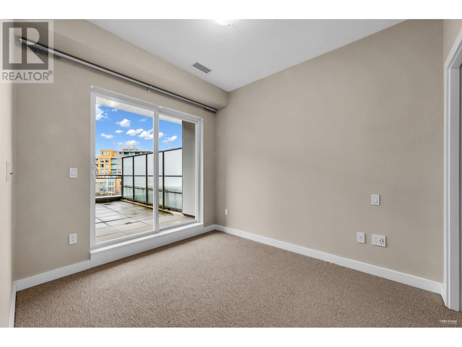 Listing Picture 6 of 31 : 305 5399 CEDARBRIDGE WAY, Richmond / 烈治文 - 魯藝地產 Yvonne Lu Group - MLS Medallion Club Member