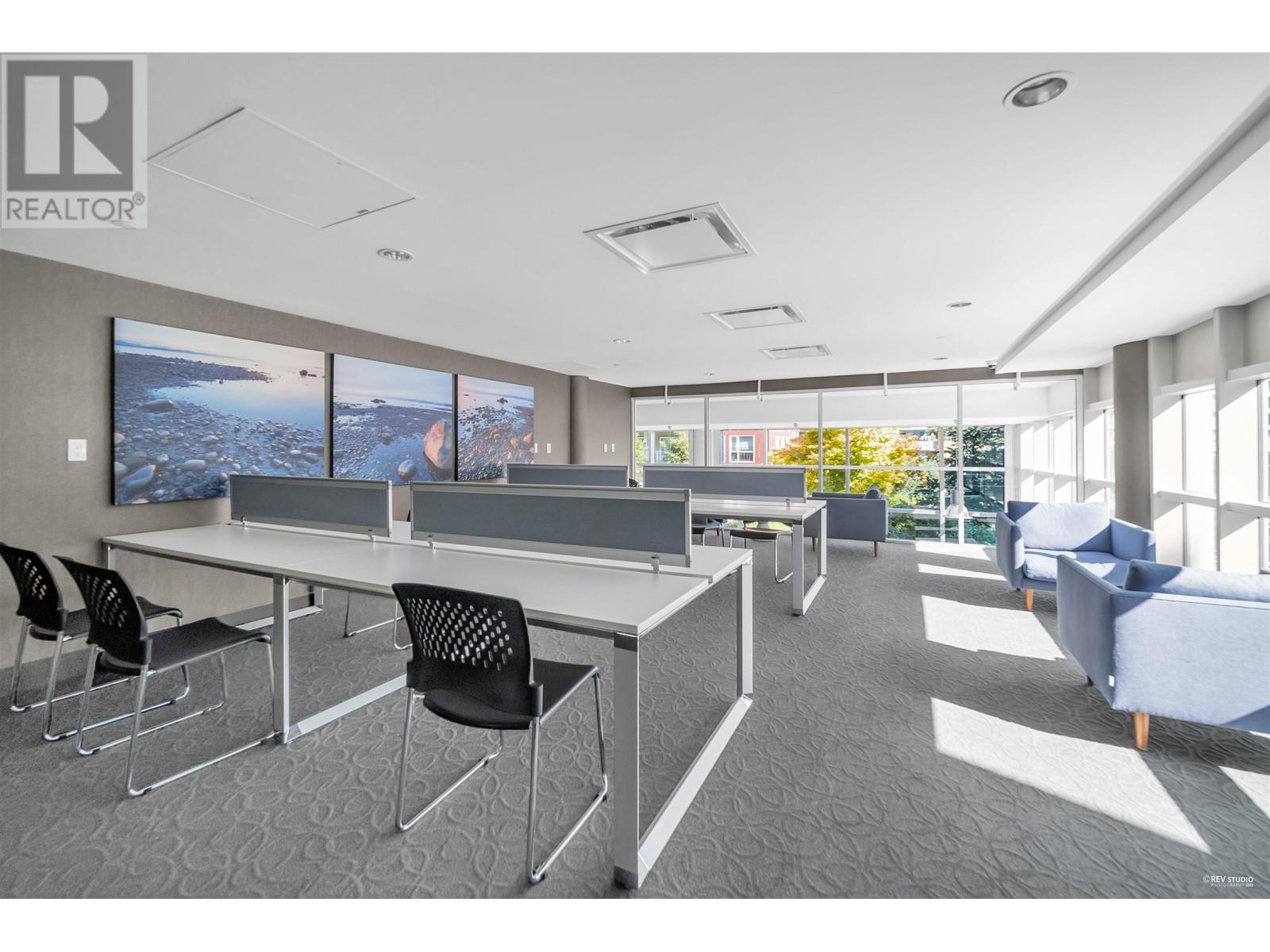 Listing Picture 25 of 31 : 305 5399 CEDARBRIDGE WAY, Richmond / 烈治文 - 魯藝地產 Yvonne Lu Group - MLS Medallion Club Member