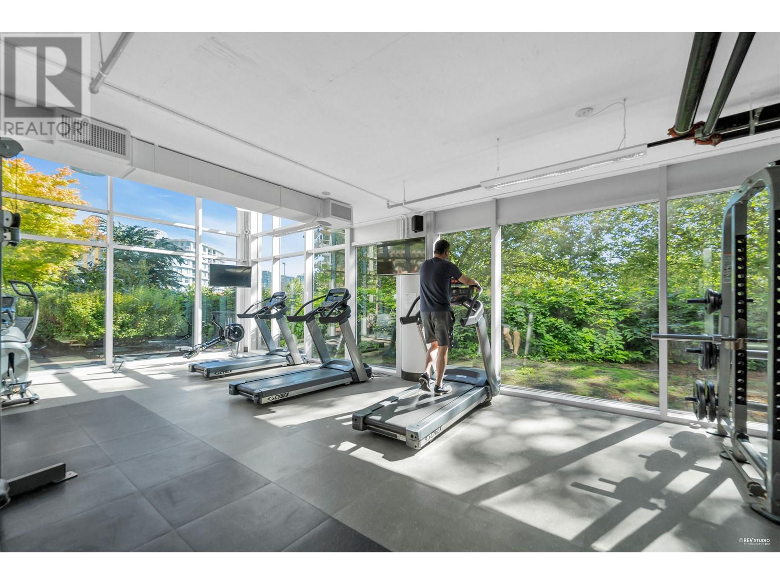 Listing Picture 28 of 31 : 305 5399 CEDARBRIDGE WAY, Richmond / 烈治文 - 魯藝地產 Yvonne Lu Group - MLS Medallion Club Member