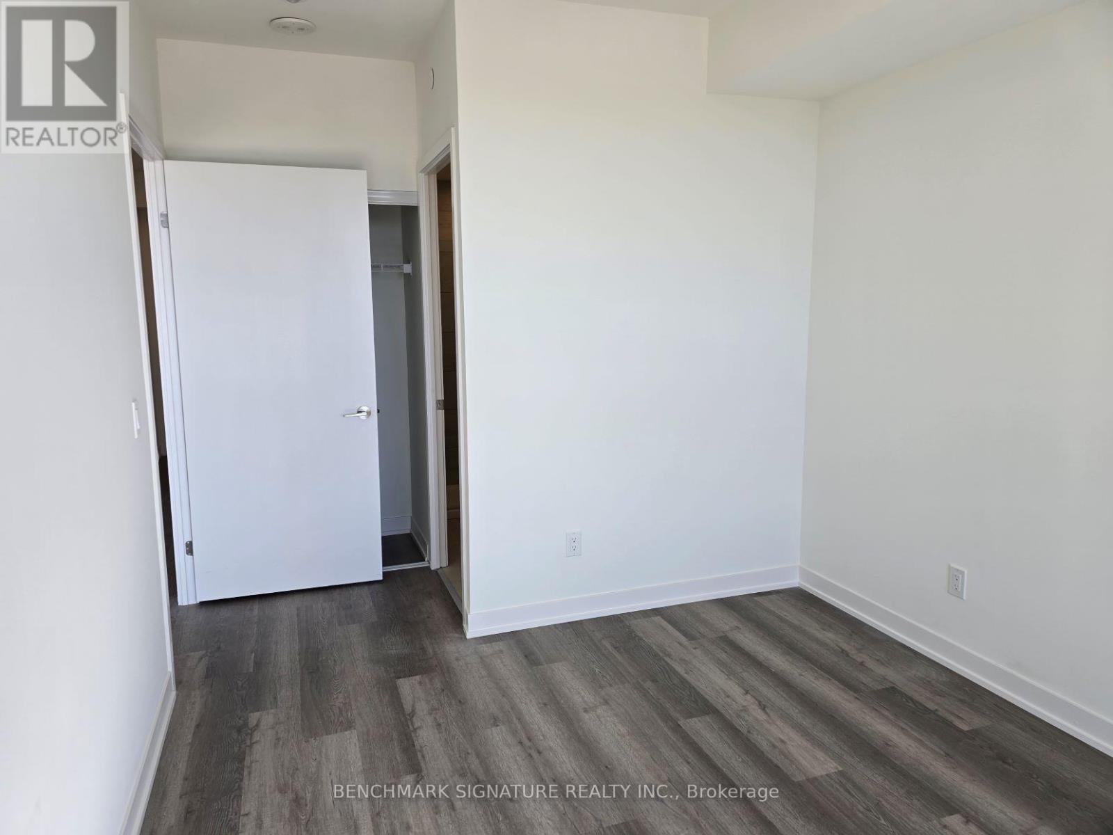 724 - 2 David Eyer Road, Richmond Hill, Ontario  L4S 0N6 - Photo 6 - N11983695