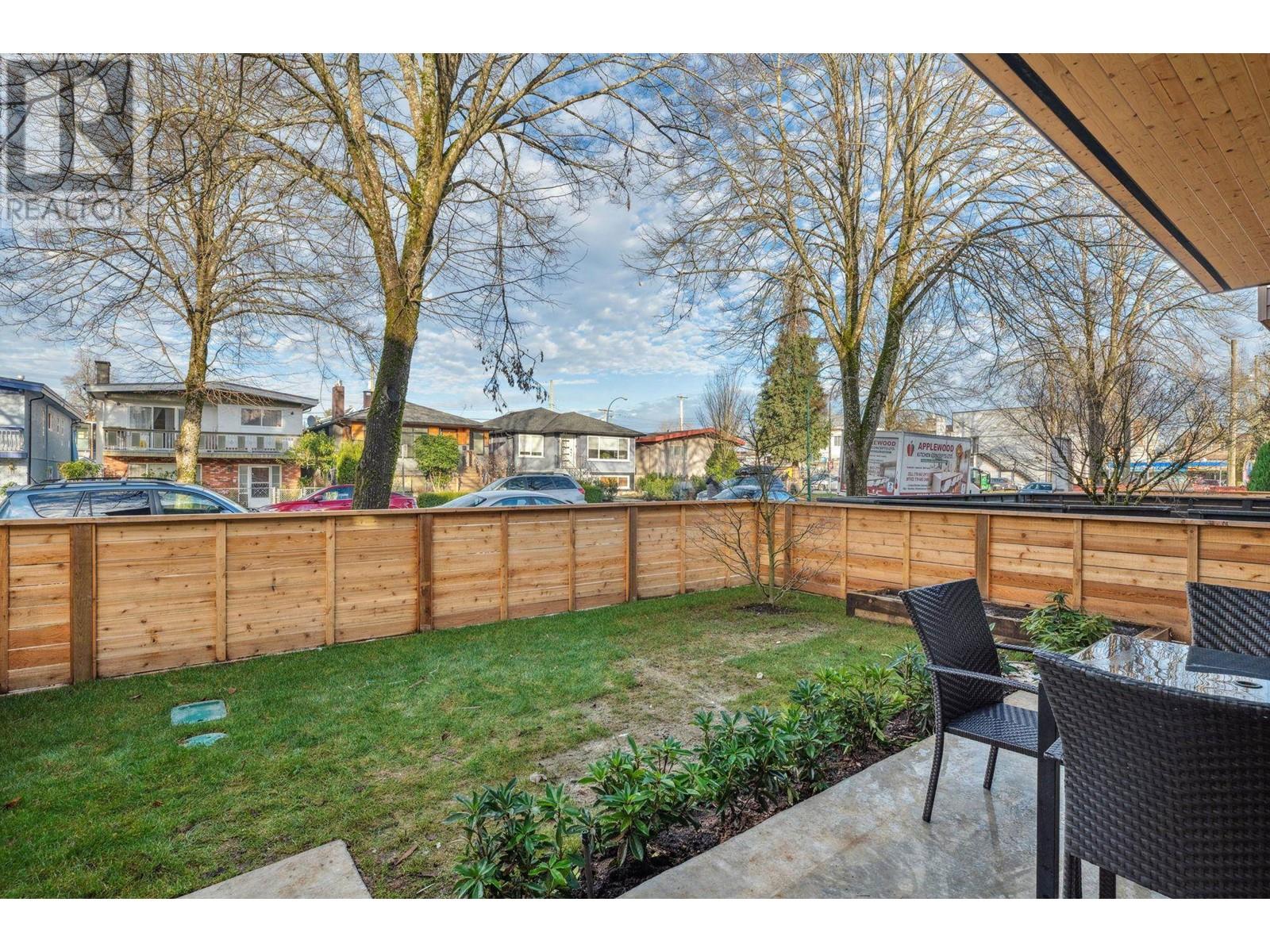 Listing Picture 34 of 38 : 1 638 E 46TH AVENUE, Vancouver / 溫哥華 - 魯藝地產 Yvonne Lu Group - MLS Medallion Club Member