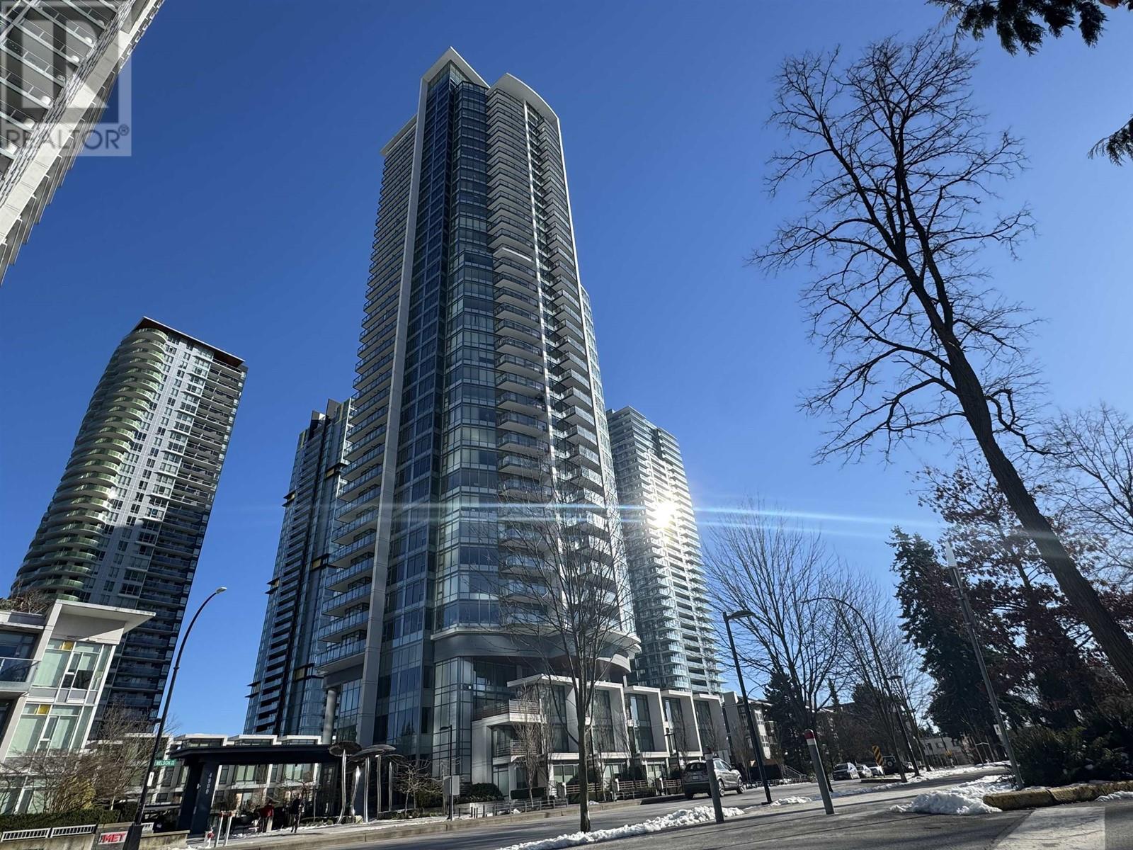 Listing Picture 19 of 20 : 3503 4900 LENNOX LANE, Burnaby / 本拿比 - 魯藝地產 Yvonne Lu Group - MLS Medallion Club Member