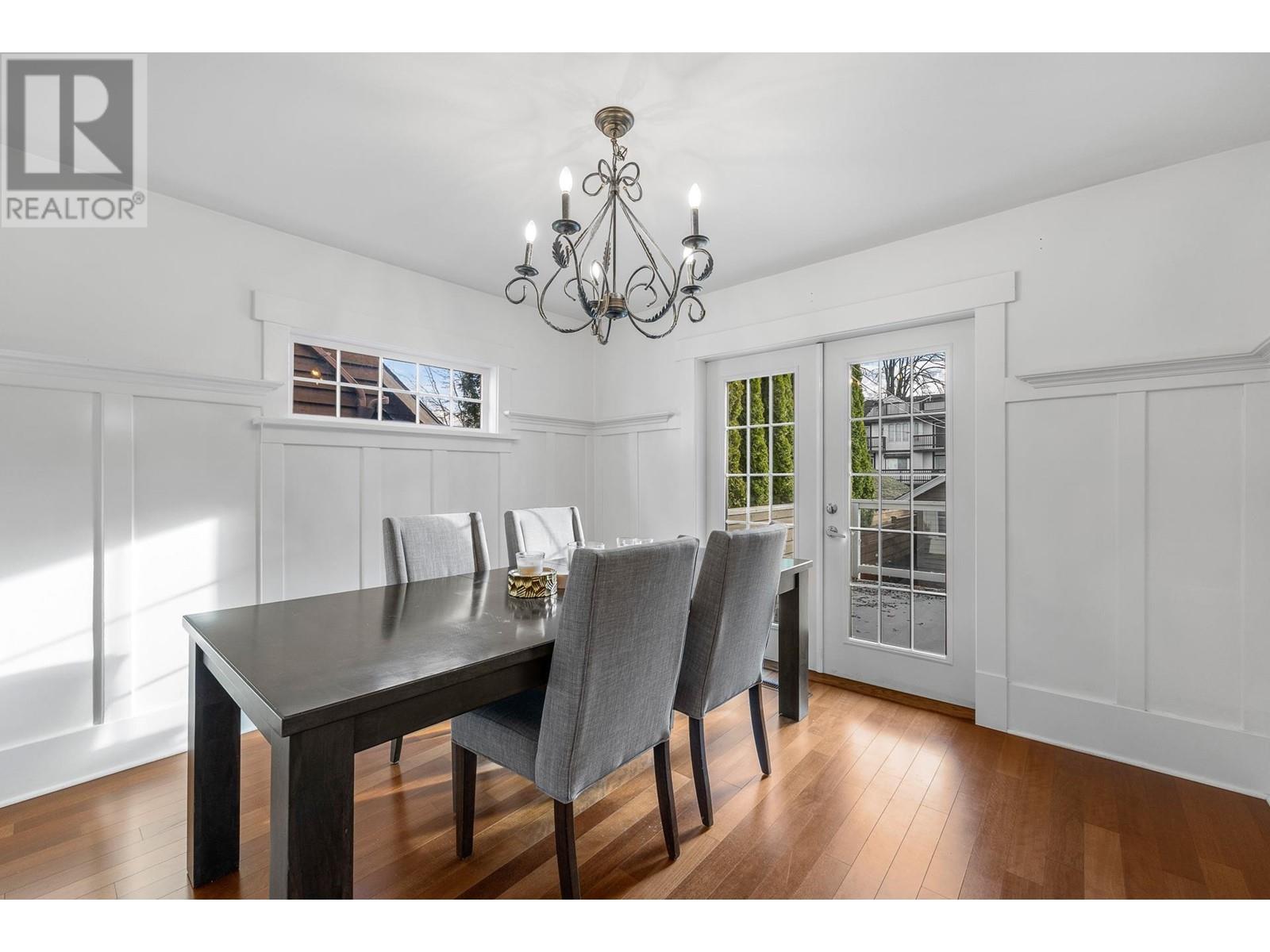 Listing Picture 8 of 22 : 3276 W 21ST AVENUE, Vancouver / 溫哥華 - 魯藝地產 Yvonne Lu Group - MLS Medallion Club Member