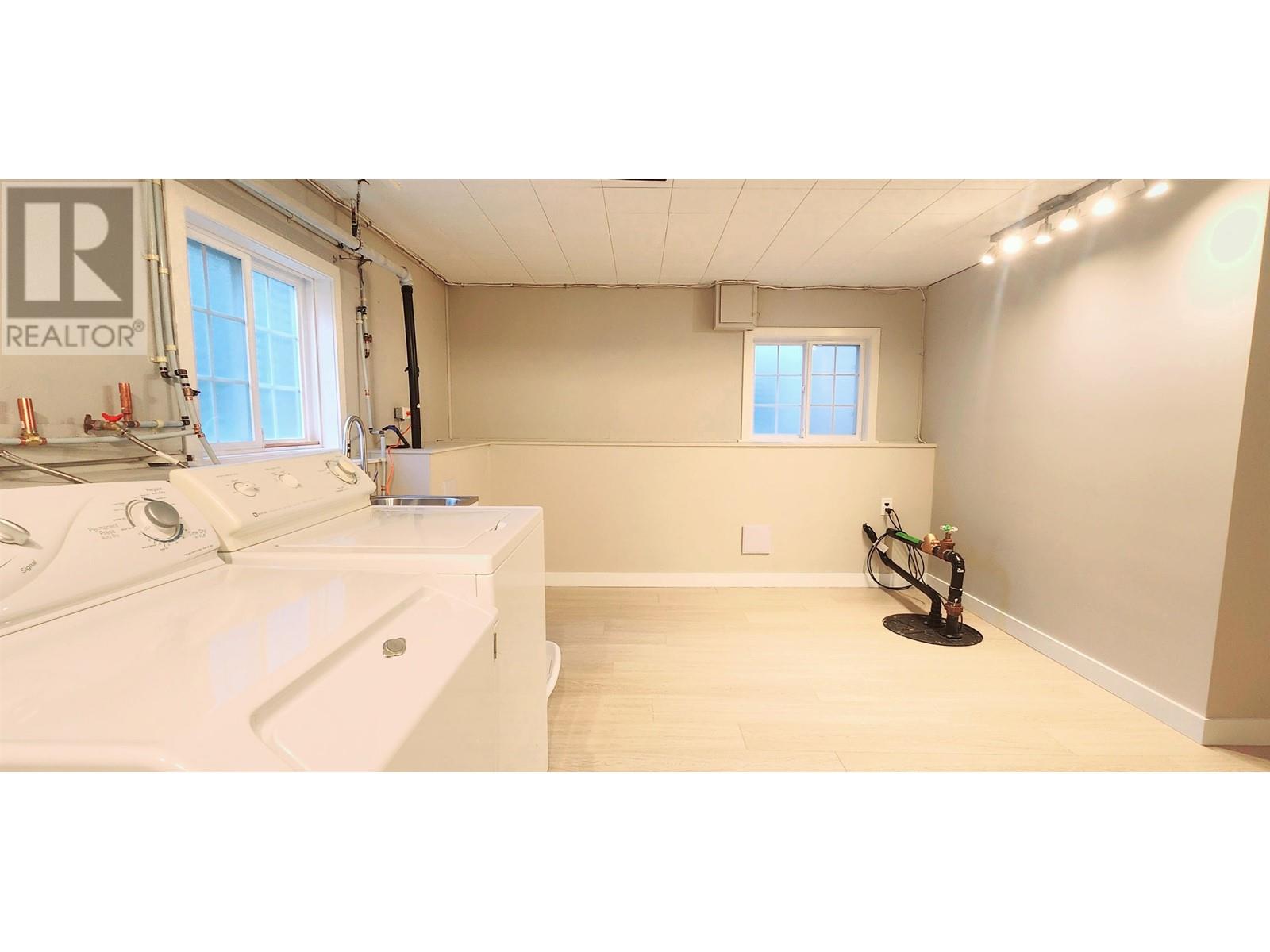 76 W 48th Avenue, Vancouver, British Columbia  V5Y 2Y4 - Photo 15 - R2969524