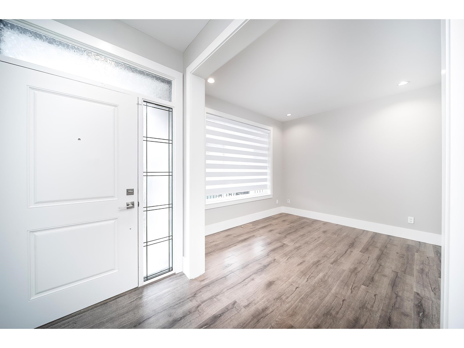 14721 61 Avenue, Surrey, British Columbia  V3S 3W5 - Photo 2 - R2968775