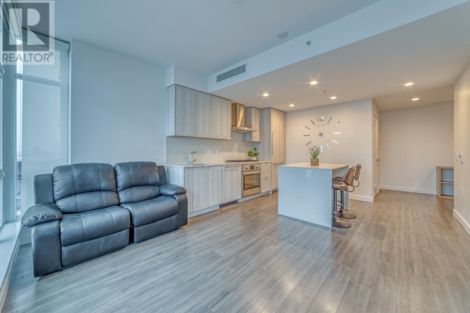 Listing Picture 5 of 18 : 3006 2311 BETA AVENUE, Burnaby / 本拿比 - 魯藝地產 Yvonne Lu Group - MLS Medallion Club Member