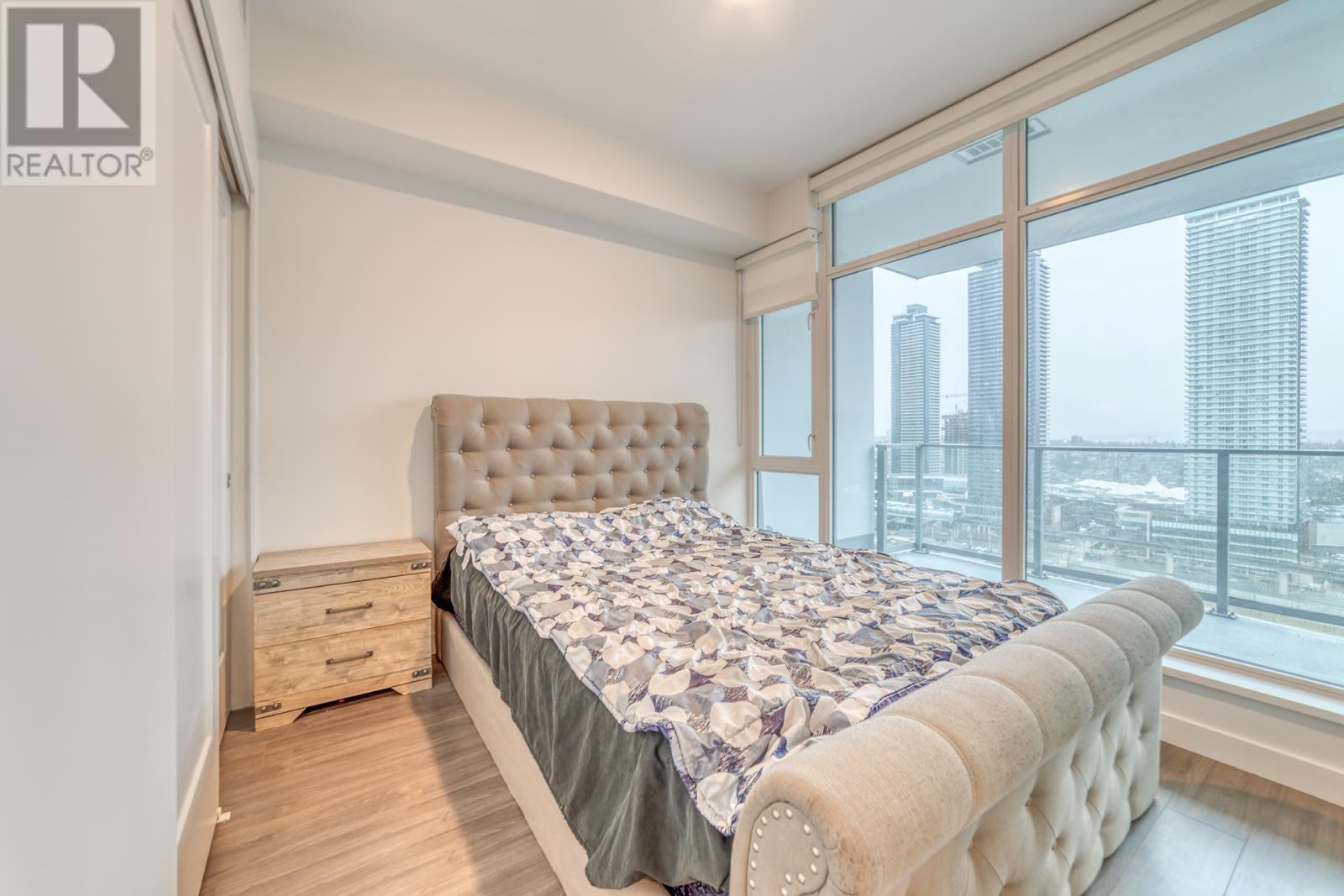 Listing Picture 6 of 18 : 3006 2311 BETA AVENUE, Burnaby / 本拿比 - 魯藝地產 Yvonne Lu Group - MLS Medallion Club Member