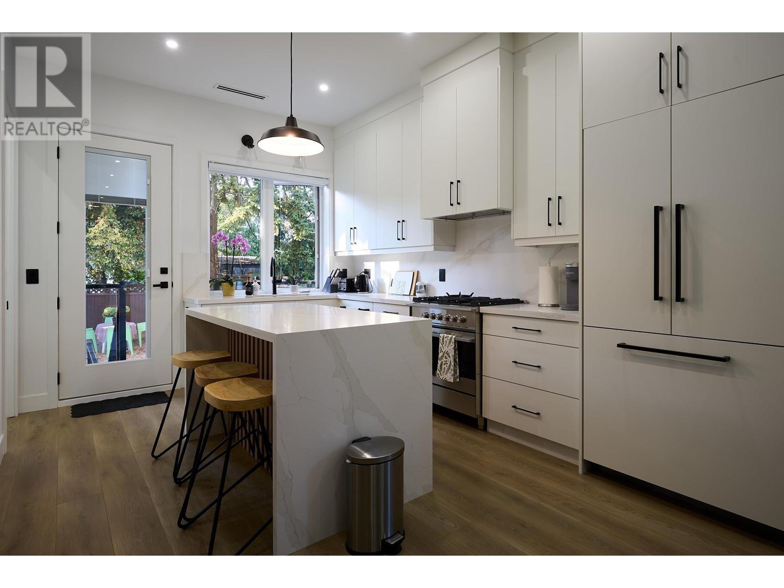 5207 Hoy Street, Vancouver, British Columbia  V5R 4N9 - Photo 7 - R2969463