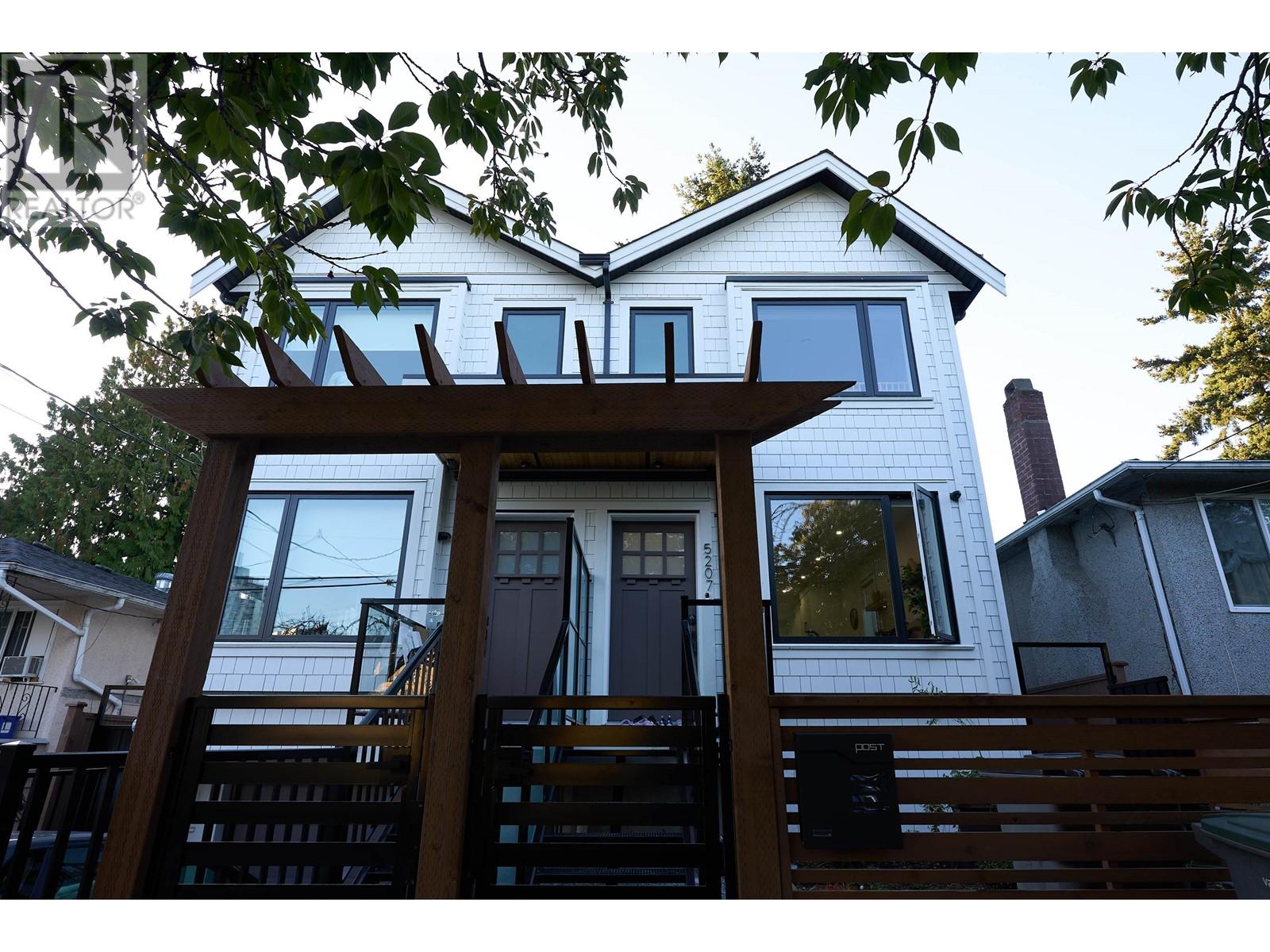 5207 HOY STREET, vancouver, British Columbia