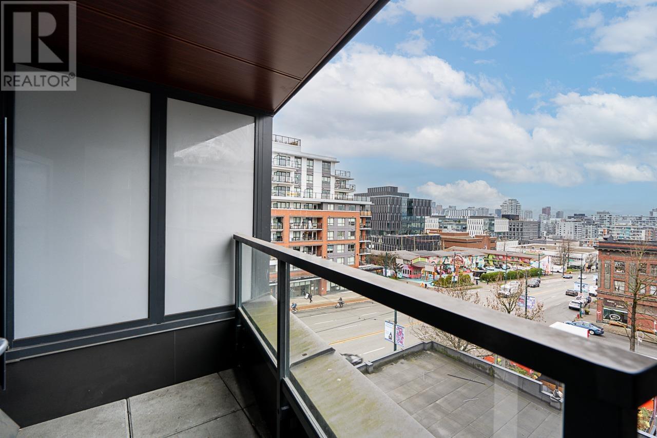 Listing Picture 5 of 40 : 502 209 E 7TH AVENUE, Vancouver / 溫哥華 - 魯藝地產 Yvonne Lu Group - MLS Medallion Club Member