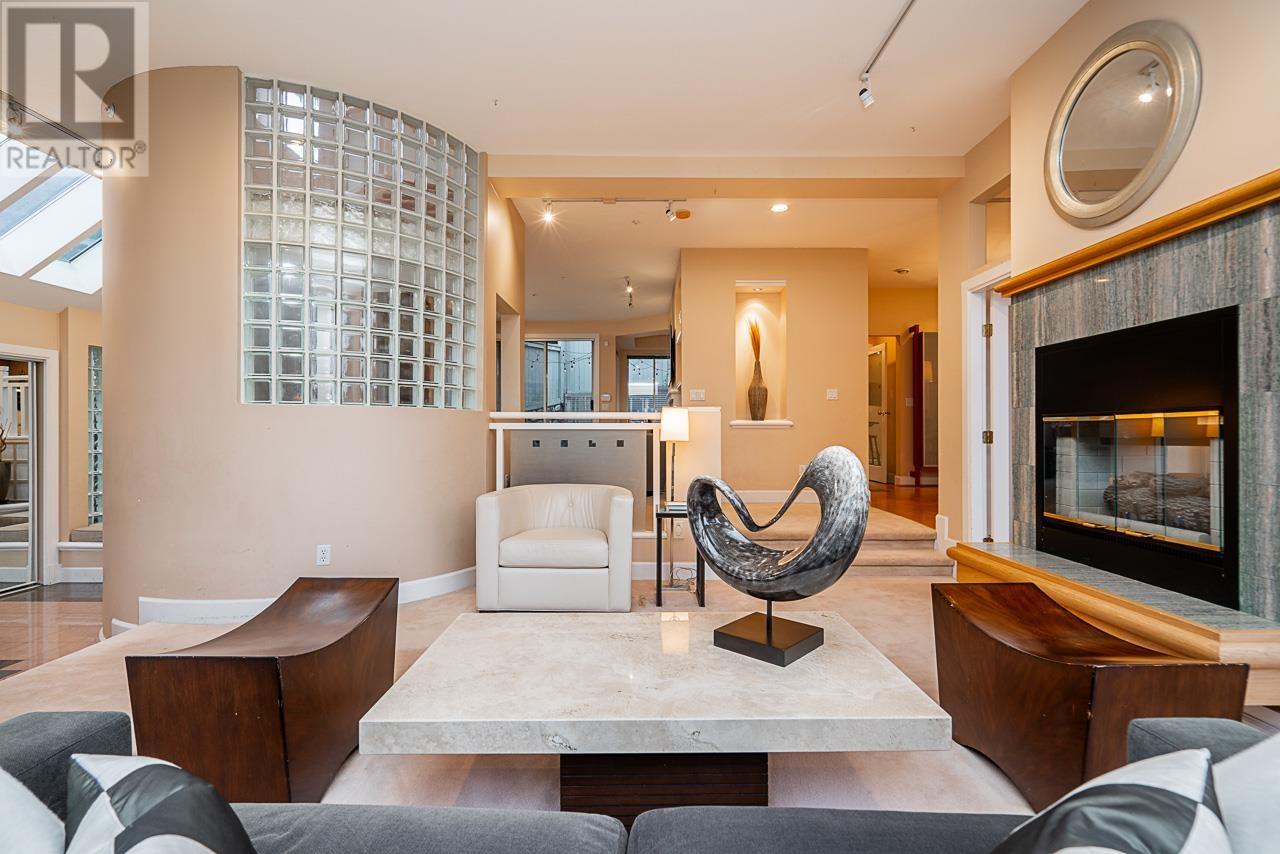 4439 Puget Drive, Vancouver, British Columbia  V6L 2V7 - Photo 4 - R2963740
