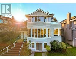 4439 PUGET DRIVE, Vancouver, British Columbia