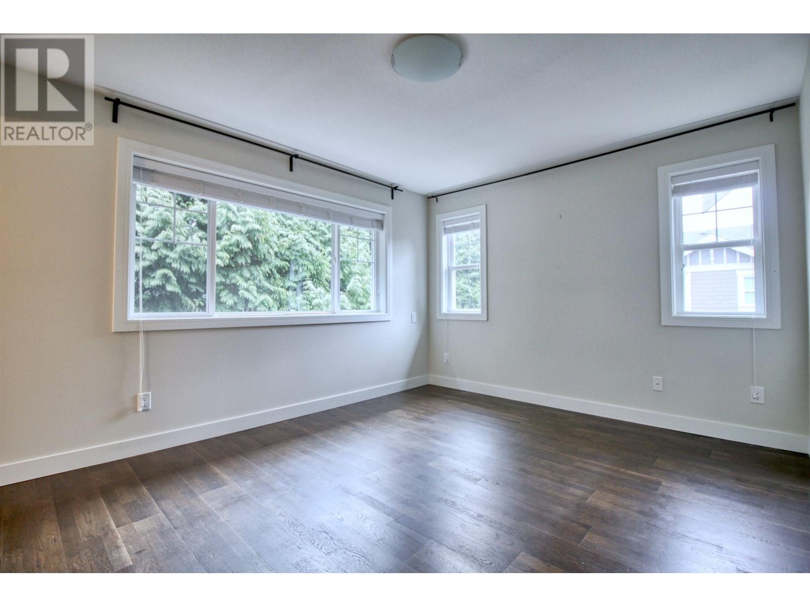 Listing Picture 20 of 35 : 11 7288 BLUNDELL ROAD, Richmond / 烈治文 - 魯藝地產 Yvonne Lu Group - MLS Medallion Club Member