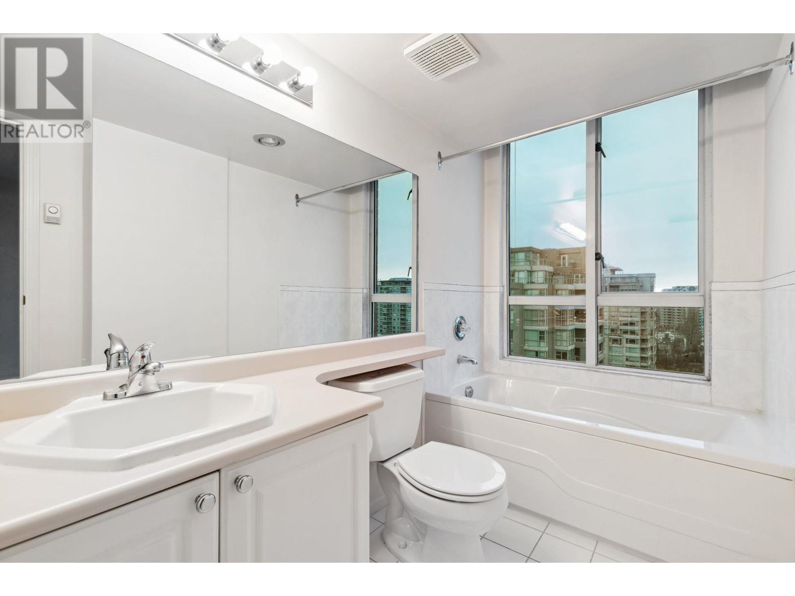 Listing Picture 20 of 35 : 1101 8280 WESTMINSTER HIGHWAY, Richmond / 烈治文 - 魯藝地產 Yvonne Lu Group - MLS Medallion Club Member
