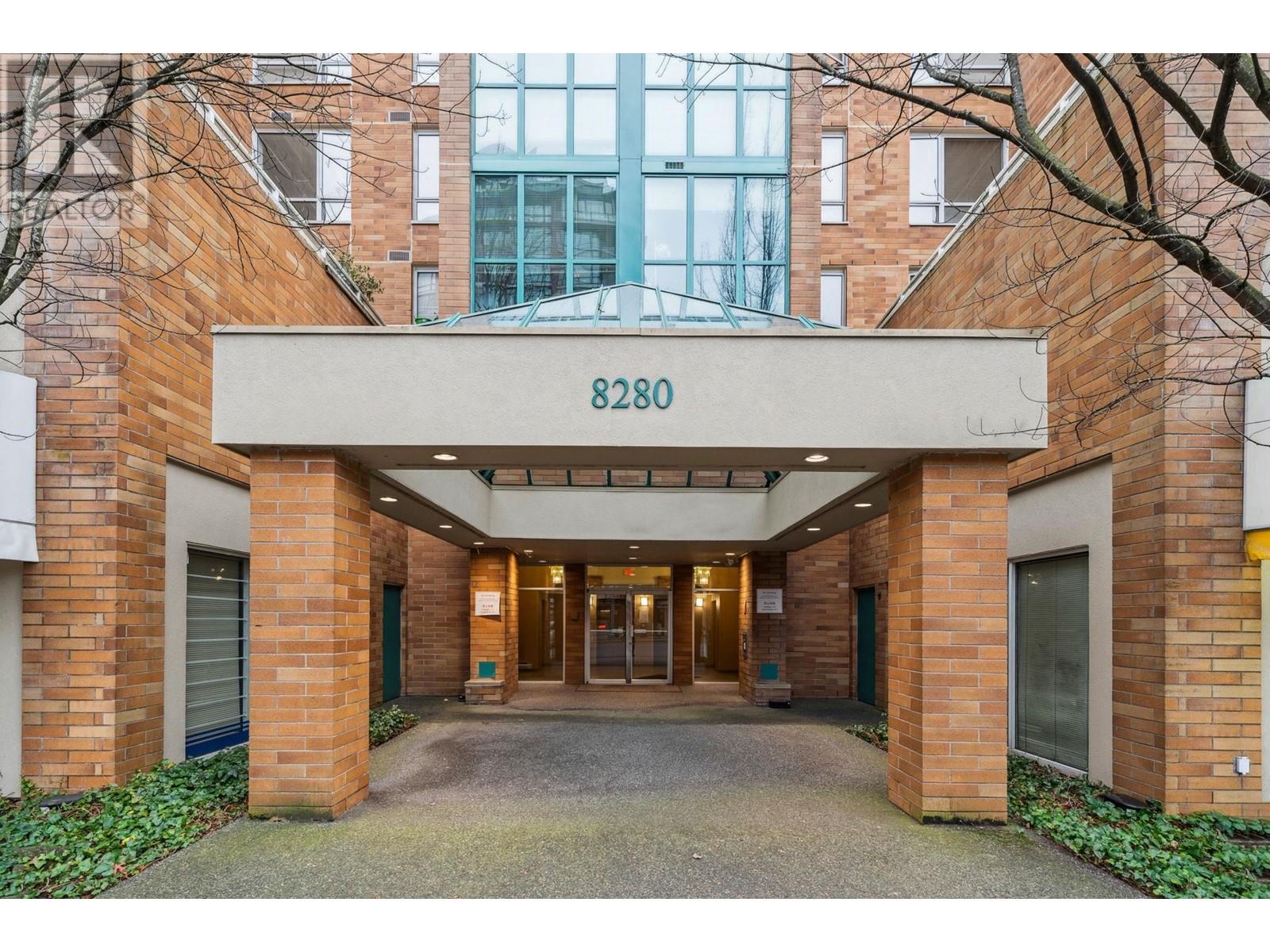 Listing Picture 34 of 35 : 1101 8280 WESTMINSTER HIGHWAY, Richmond / 烈治文 - 魯藝地產 Yvonne Lu Group - MLS Medallion Club Member