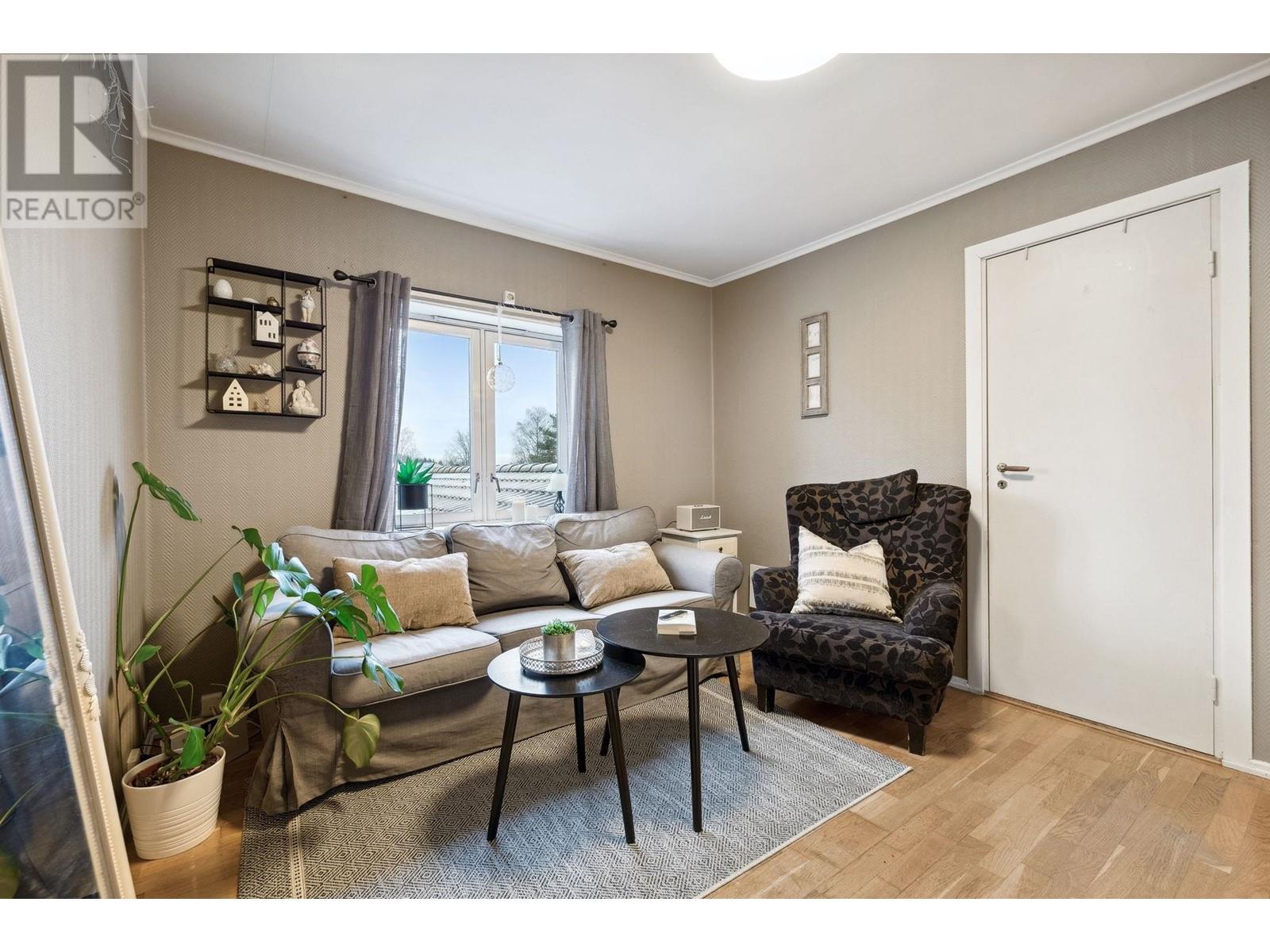 Listing Picture 28 of 35 : 1101 8280 WESTMINSTER HIGHWAY, Richmond / 烈治文 - 魯藝地產 Yvonne Lu Group - MLS Medallion Club Member