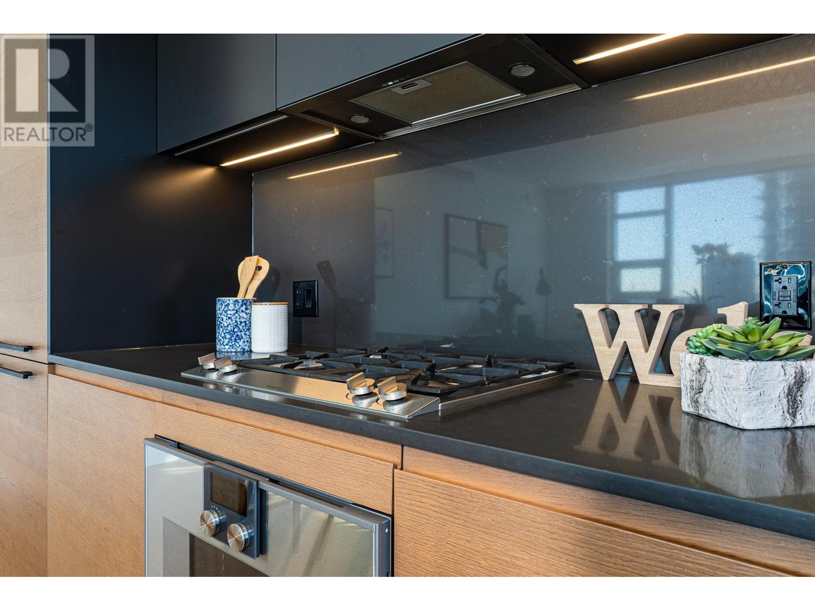 Listing Picture 13 of 40 : 3106 1289 HORNBY STREET, Vancouver / 溫哥華 - 魯藝地產 Yvonne Lu Group - MLS Medallion Club Member