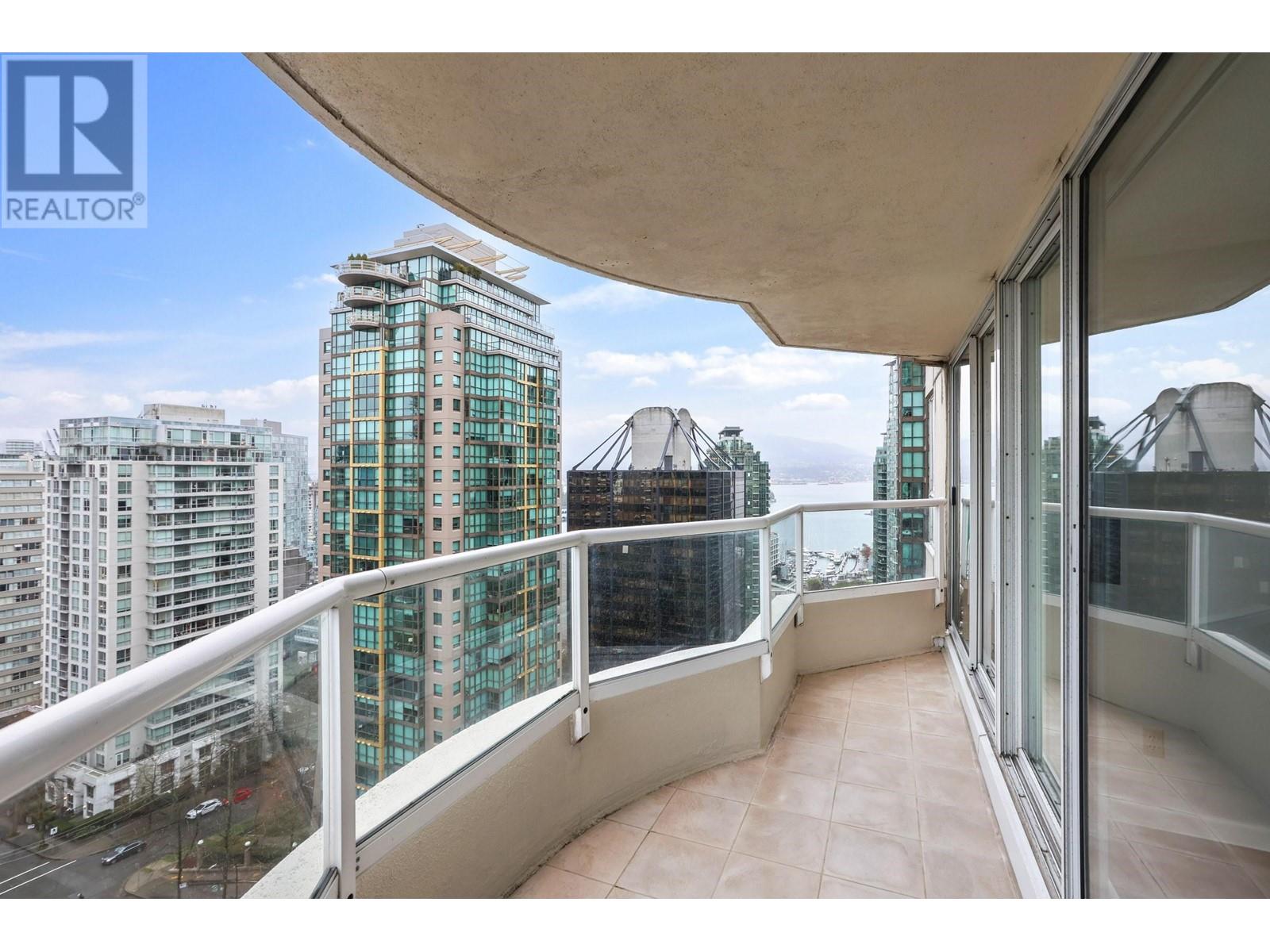Listing Picture 19 of 25 : 1501 717 JERVIS STREET, Vancouver / 溫哥華 - 魯藝地產 Yvonne Lu Group - MLS Medallion Club Member