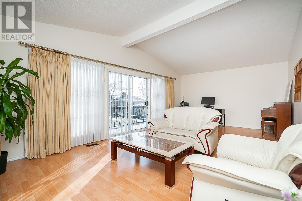 1283 E 59th Avenue, Vancouver, British Columbia  V5X 4M5 - Photo 9 - R2967394