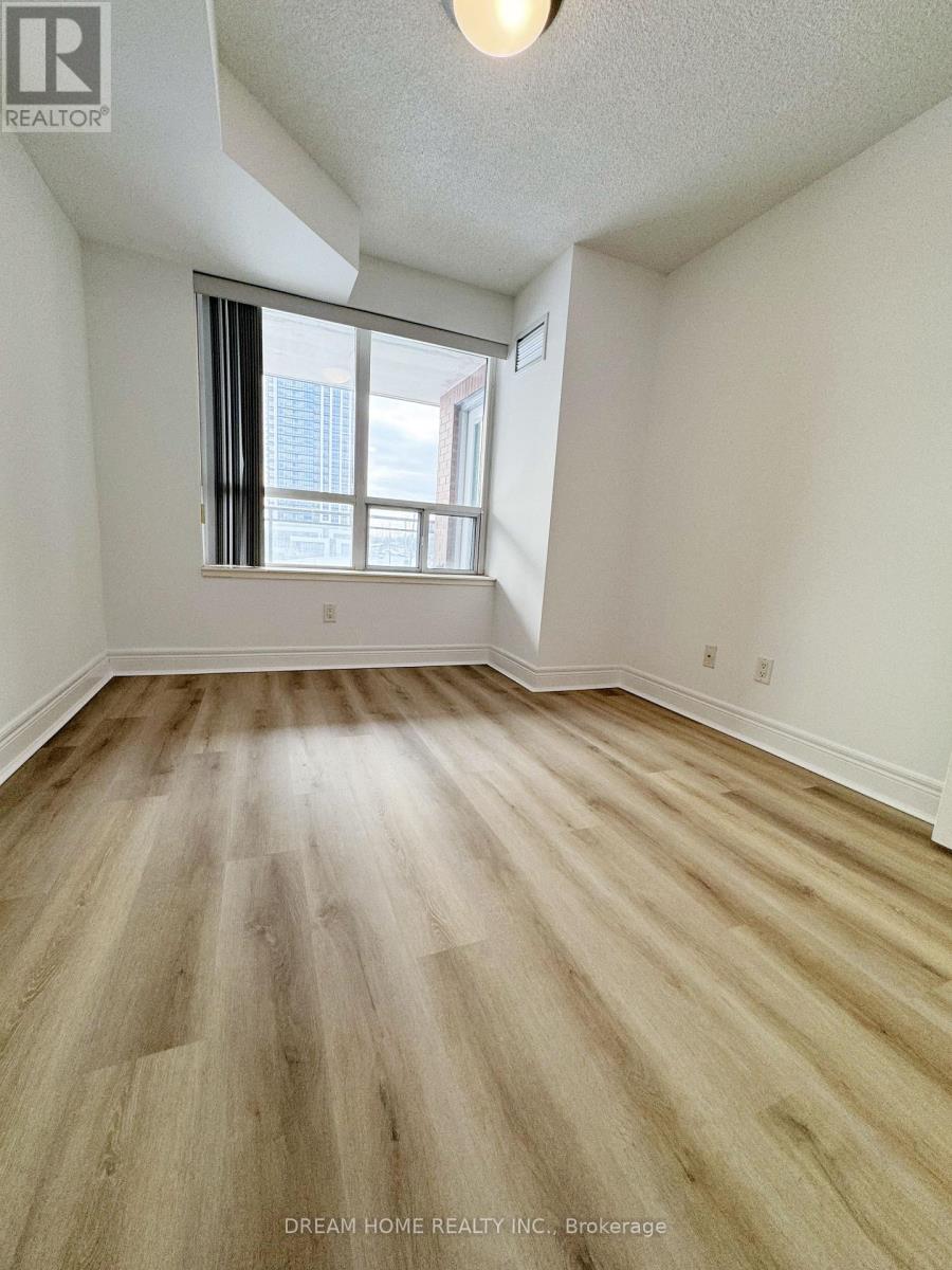 Property at 507 - 48 SUNCREST BOULEVARD image 5